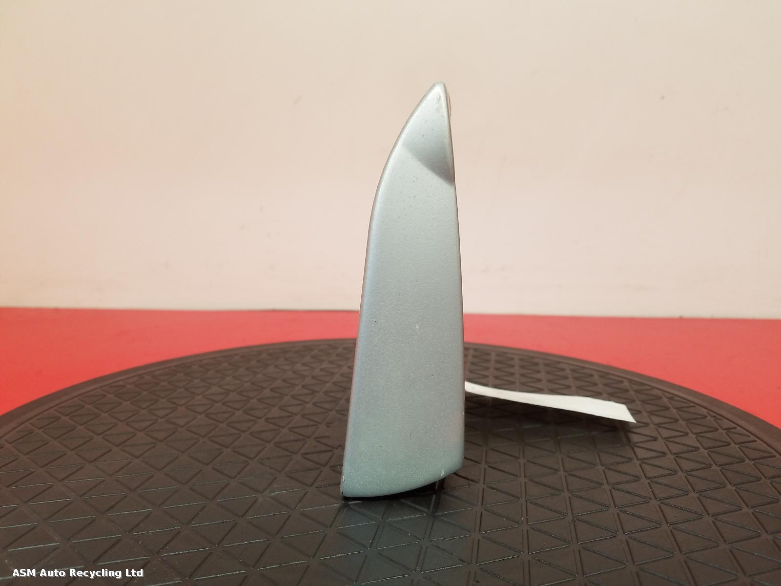 View Auto part Left Footrest Piaggio Mp3 300 Lt 2014