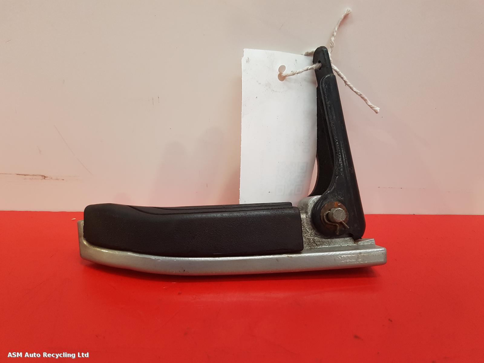 View Auto part Right Footrest Piaggio Mp3 300 Lt 2014