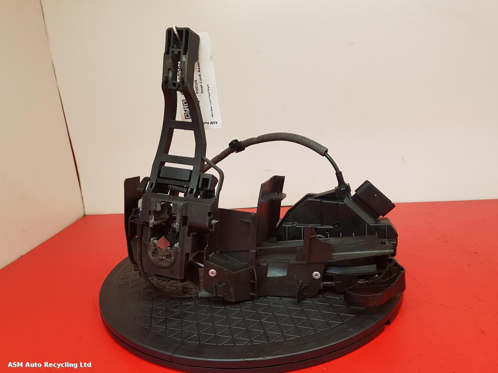 View Auto part Door Lock Assembly Ford Focus 2015