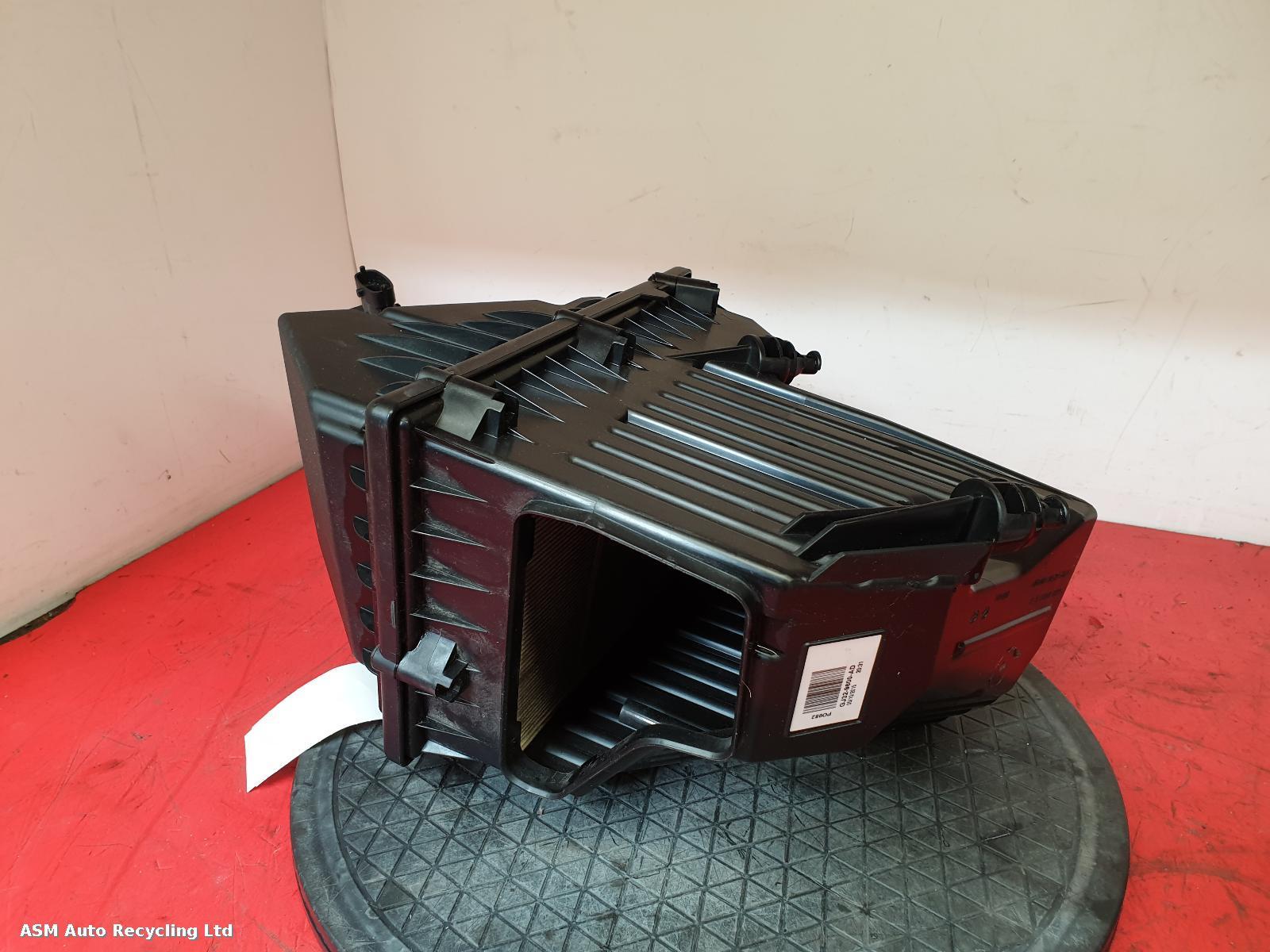 View Auto part Air Cleaner/Box Land Rover Range Rover Evoque 2015