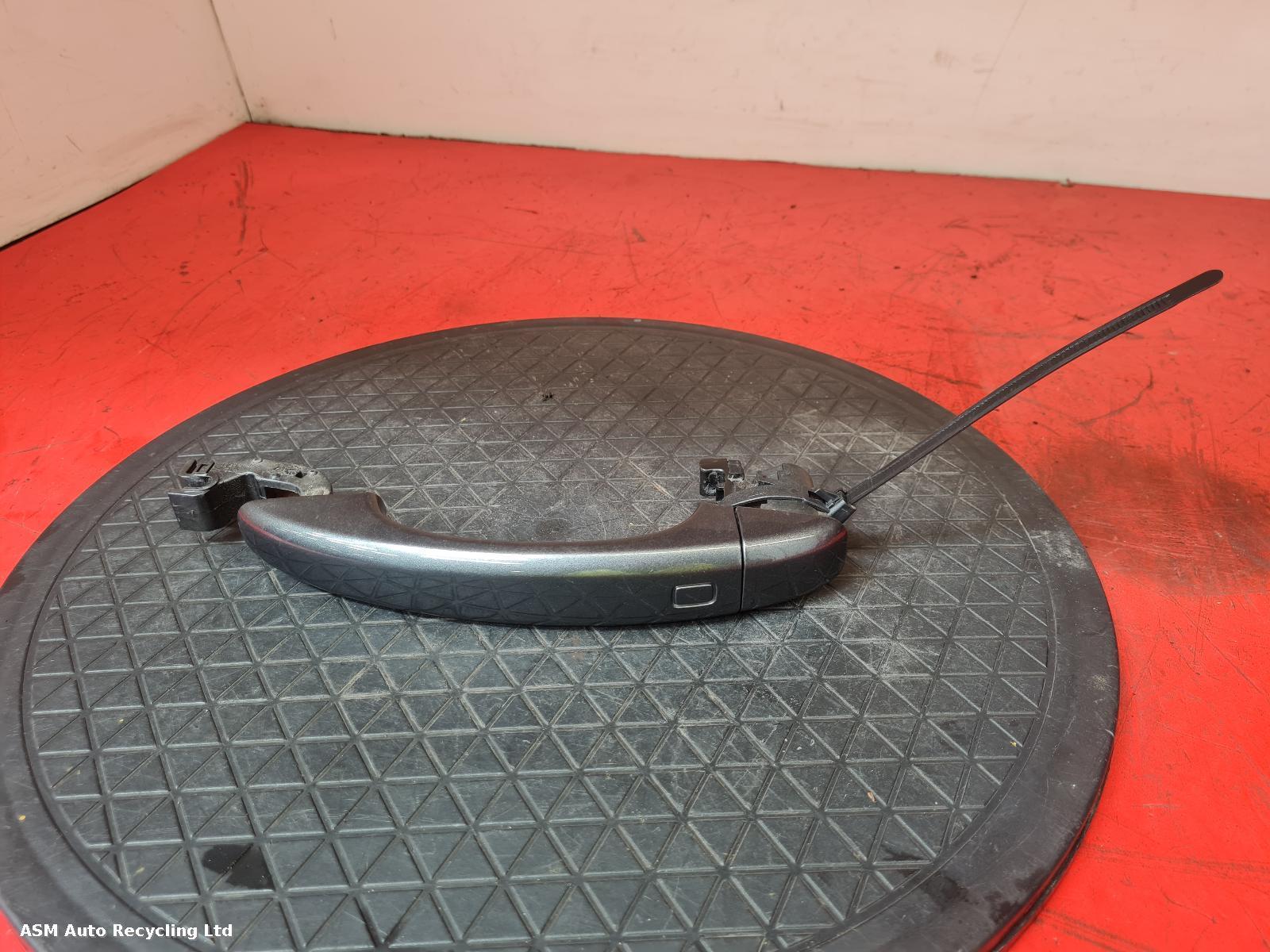 View Auto part Door Handle Audi Q5 2014