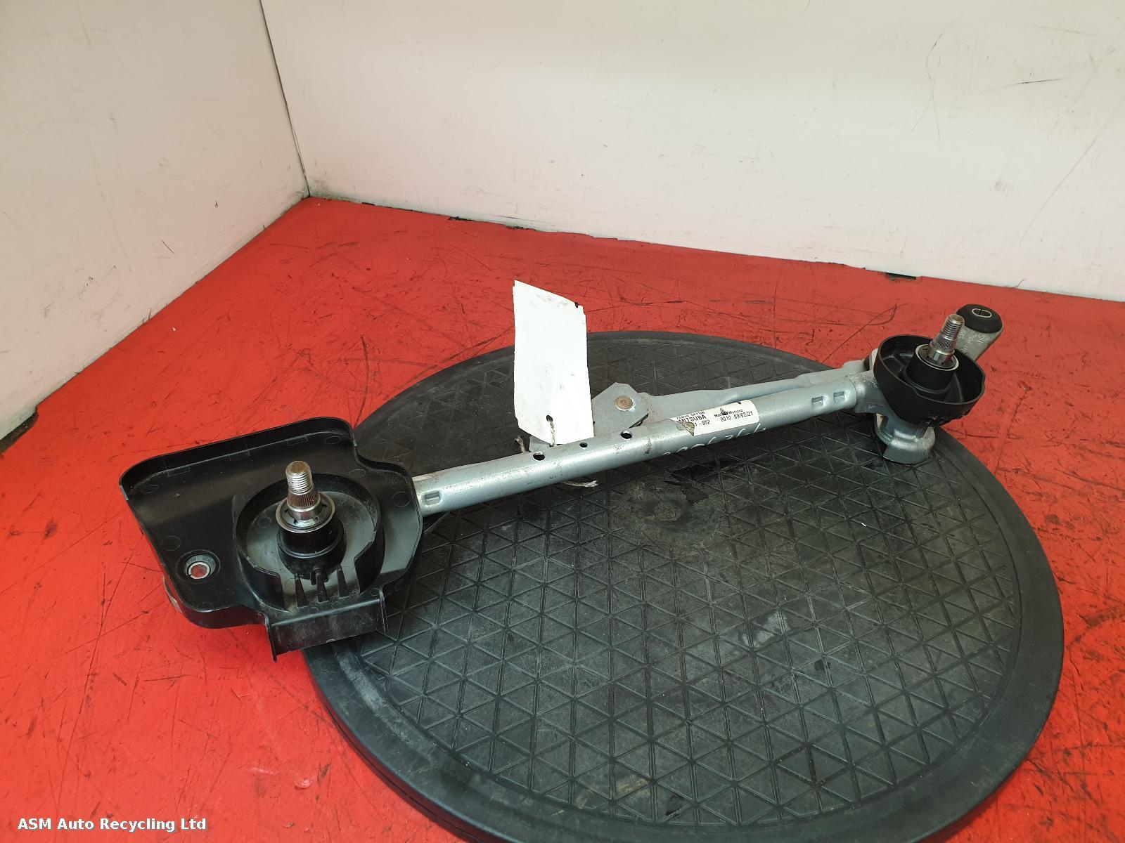 View Auto part Wiper Linkage Nissan Micra 2021