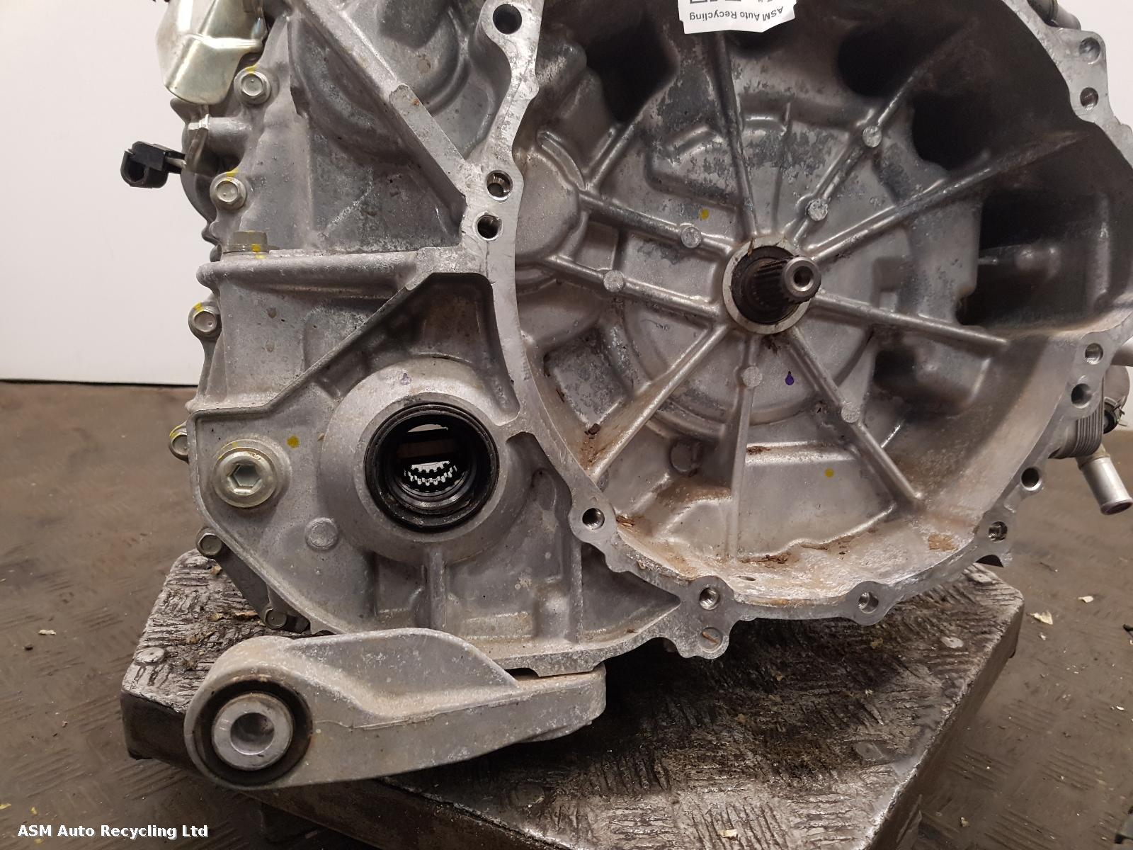 View Auto part Gearbox Toyota Prius 2019