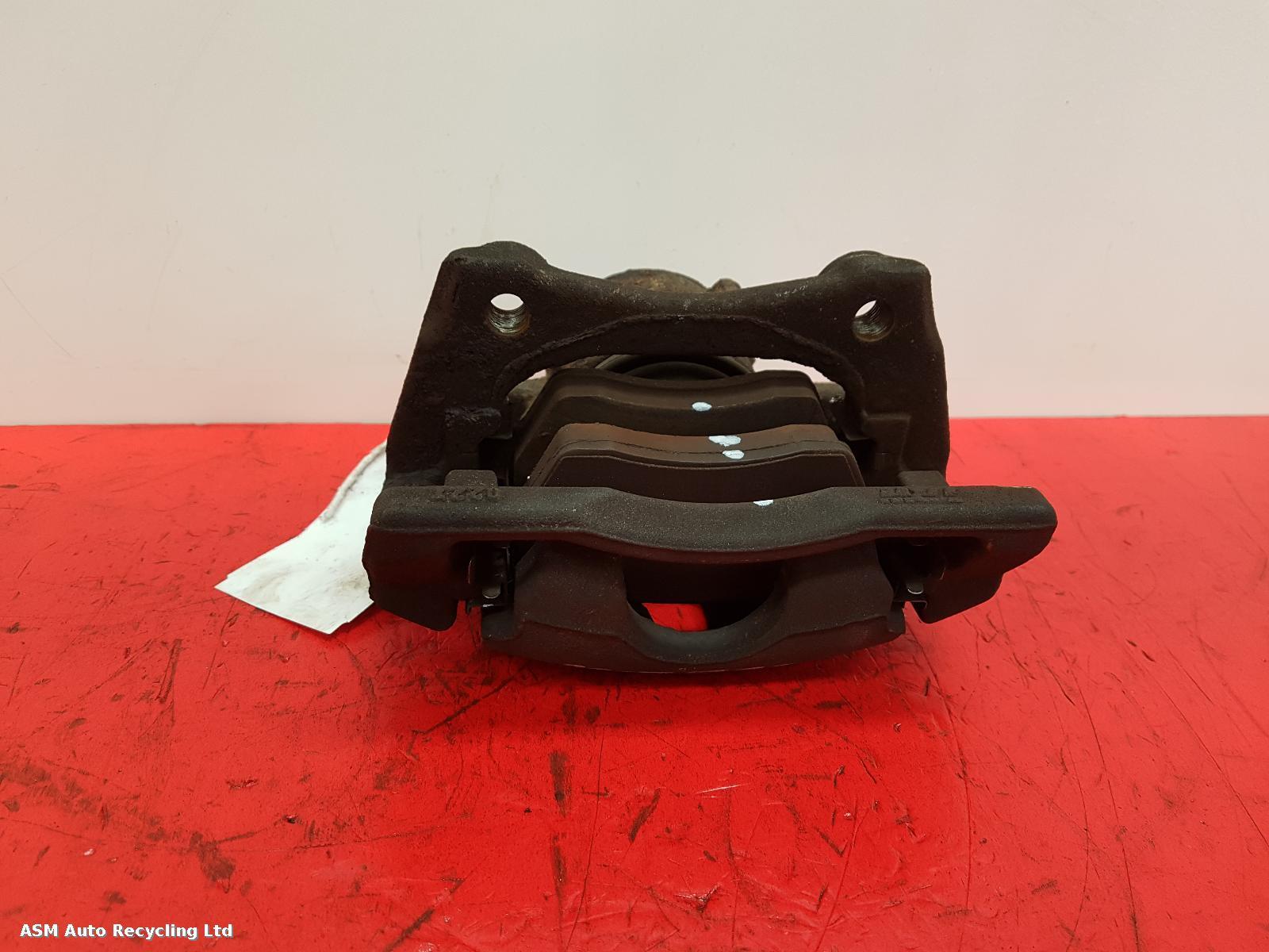 View Auto part Caliper Renault Clio 2015