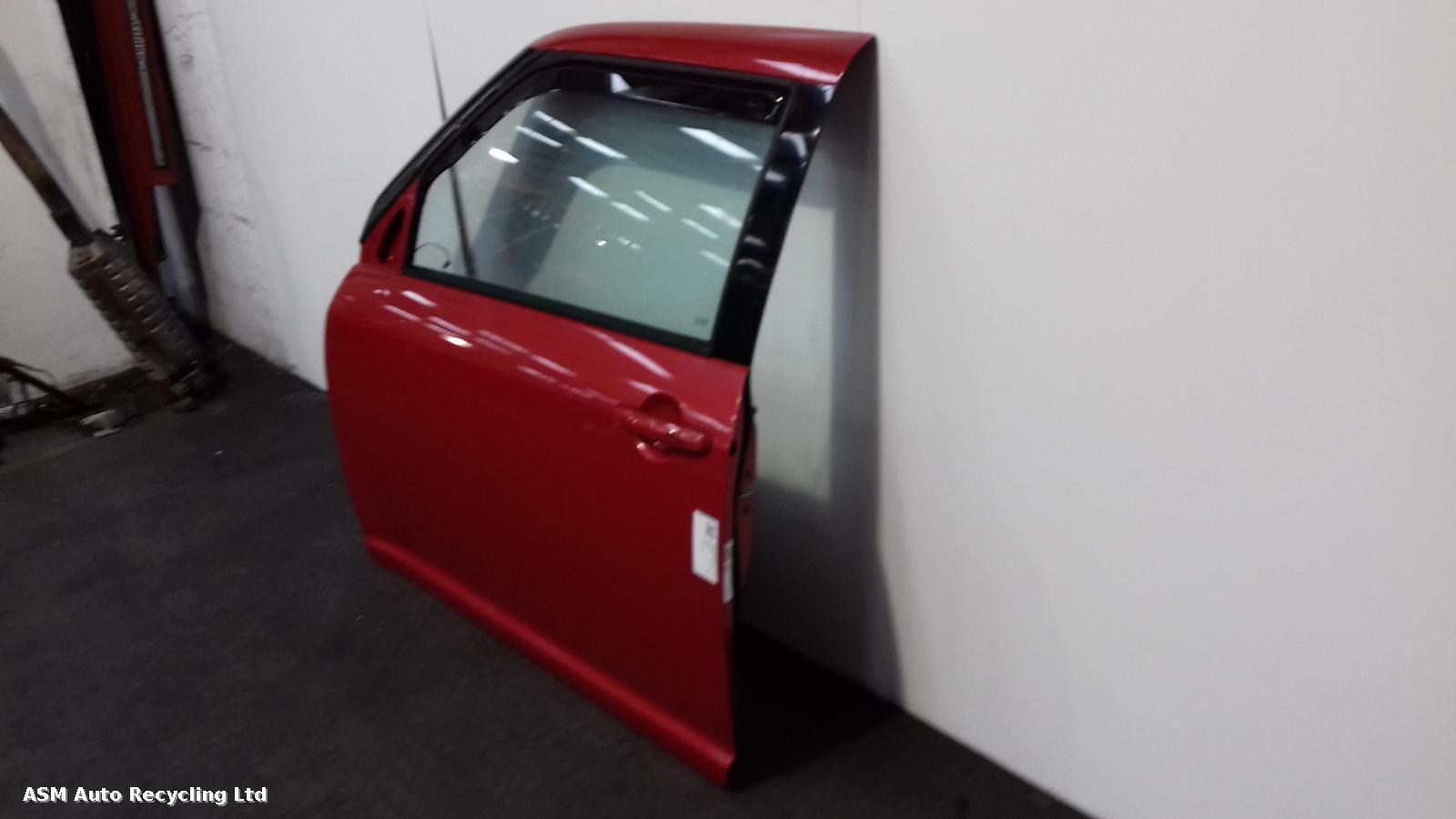 View Auto part L Front Door Suzuki Swift 2006