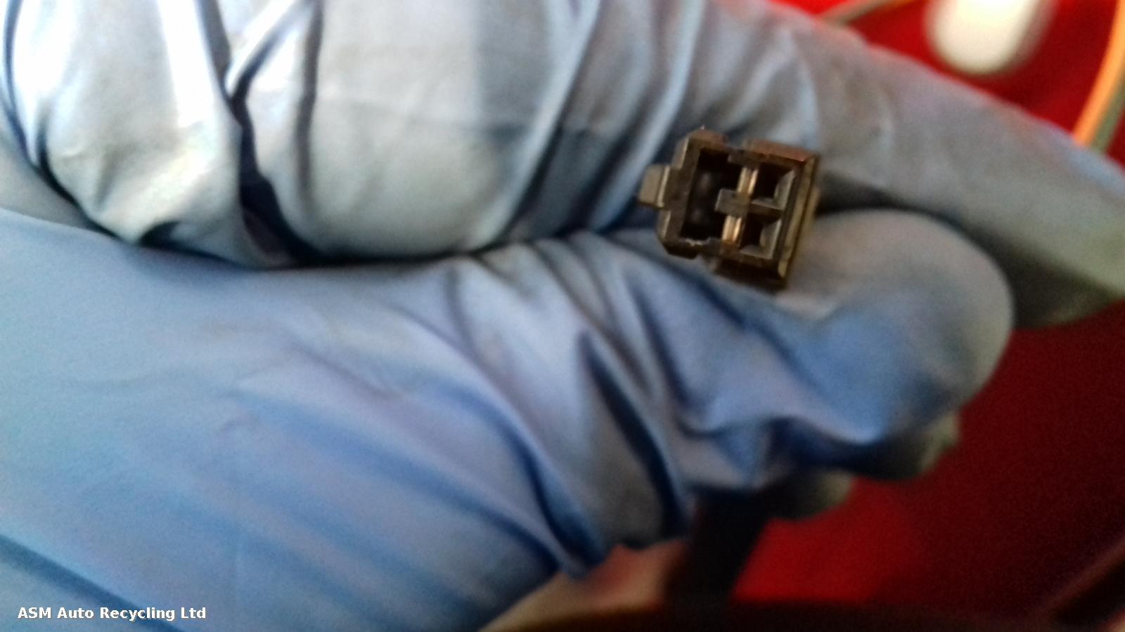 View Auto part L Front Door Suzuki Swift 2006