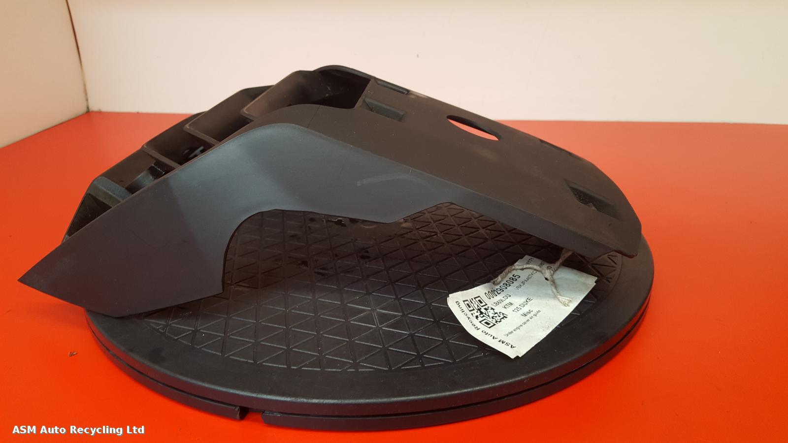 View Auto part Belly Pan Ktm 125 Duke 2020
