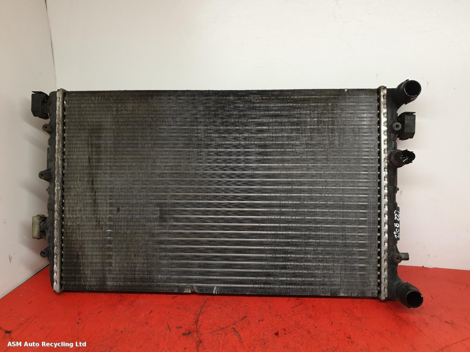View Auto part Radiator Volkswagen Polo 2006