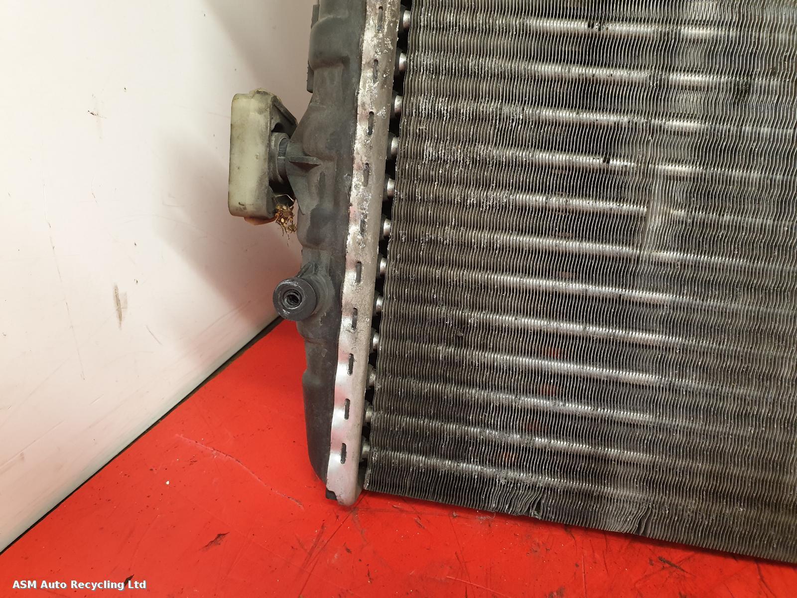 View Auto part Radiator Volkswagen Polo 2006