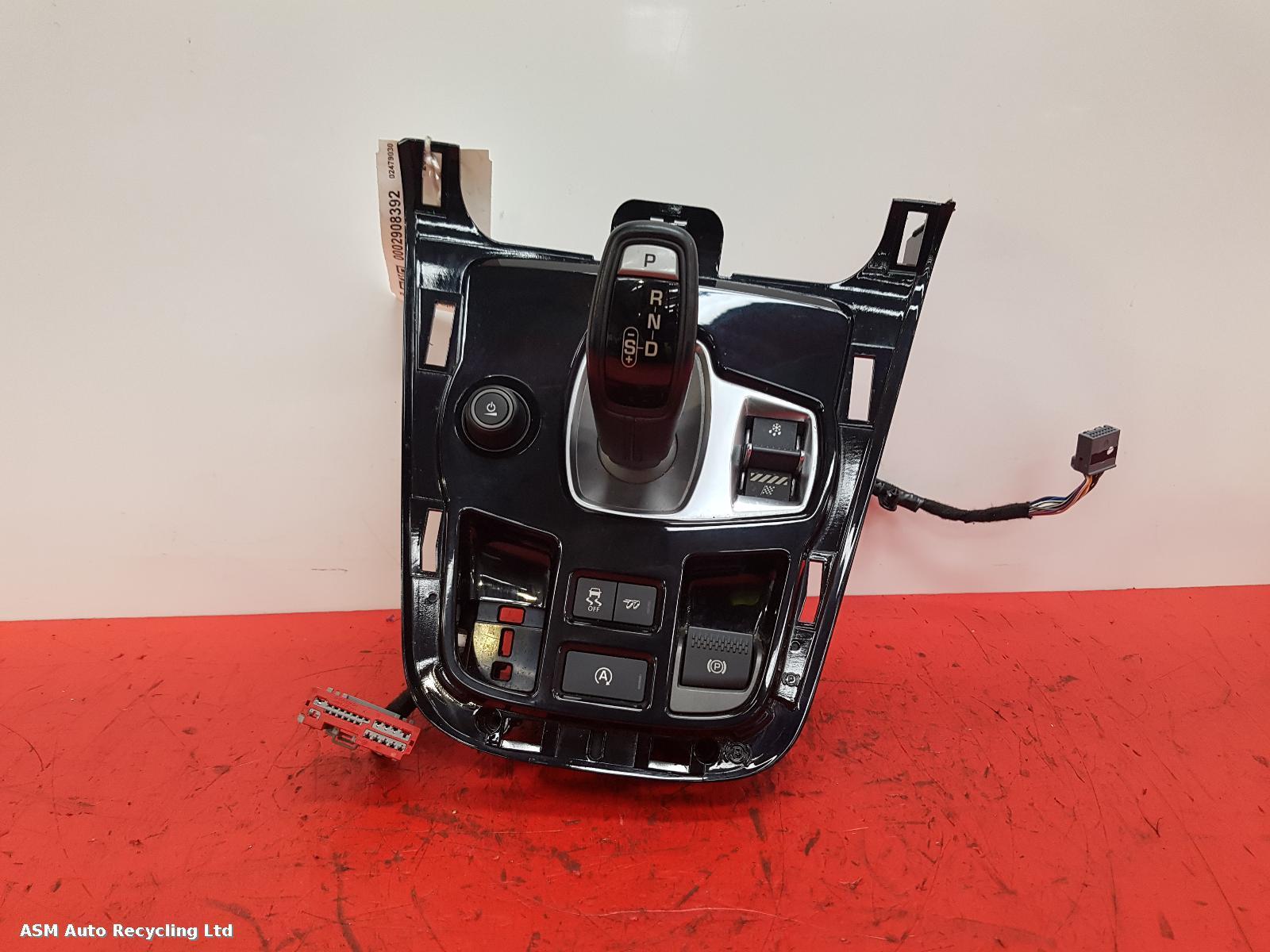 View Auto part Gear Stick/Shifter Jaguar F Type 2015