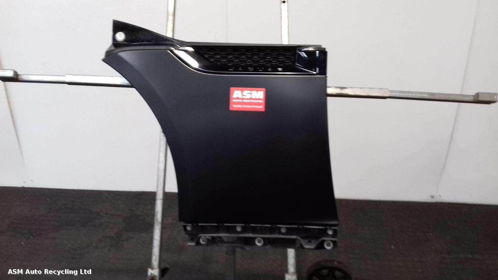 View Auto part L Wing Jaguar F Type 2015