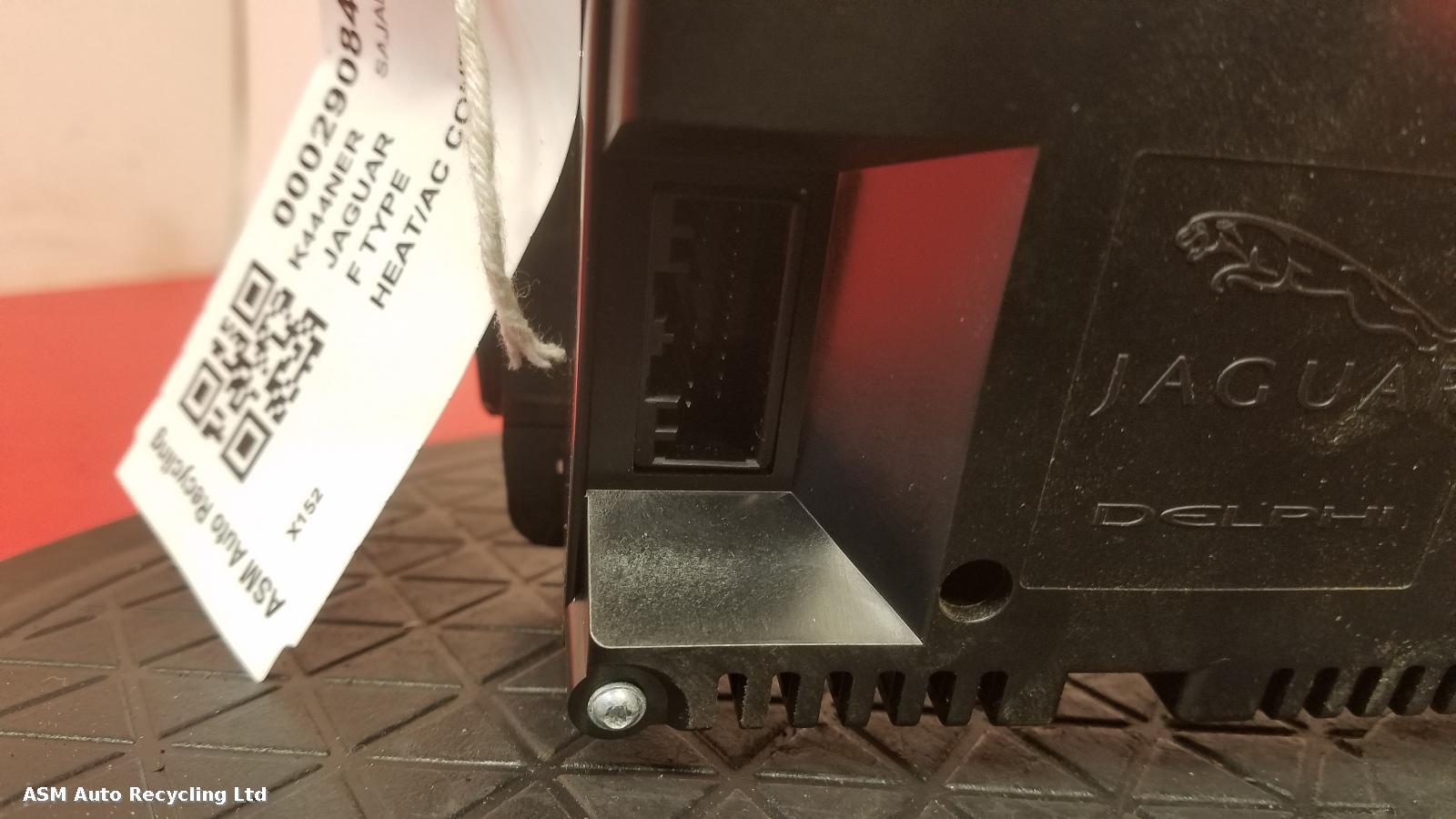 View Auto part Heater/AC Controller Jaguar F Type 2015