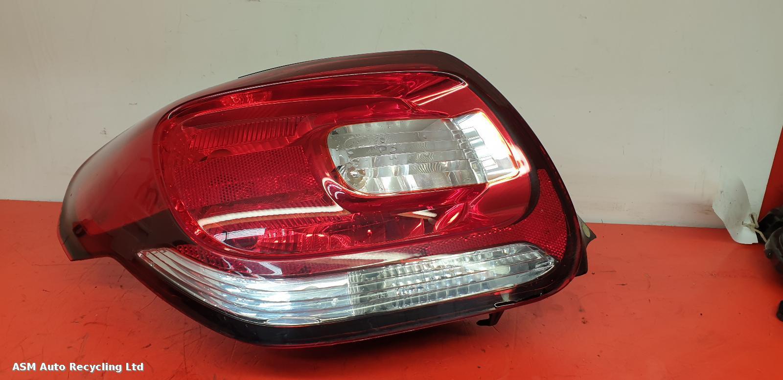 View Auto part L Taillight Citroen Ds3 2012