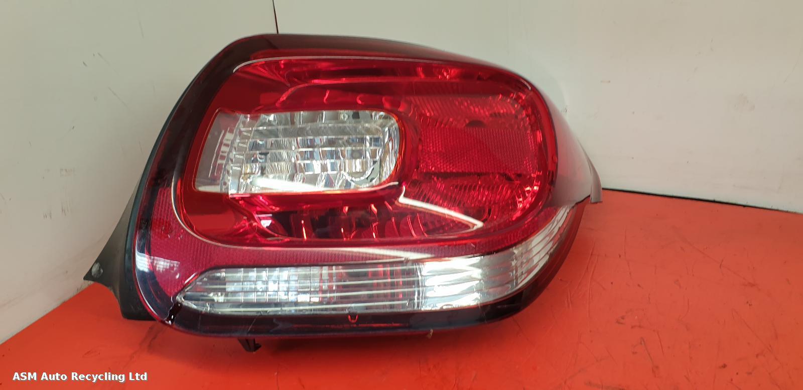 View Auto part R Taillight Citroen Ds3 2012
