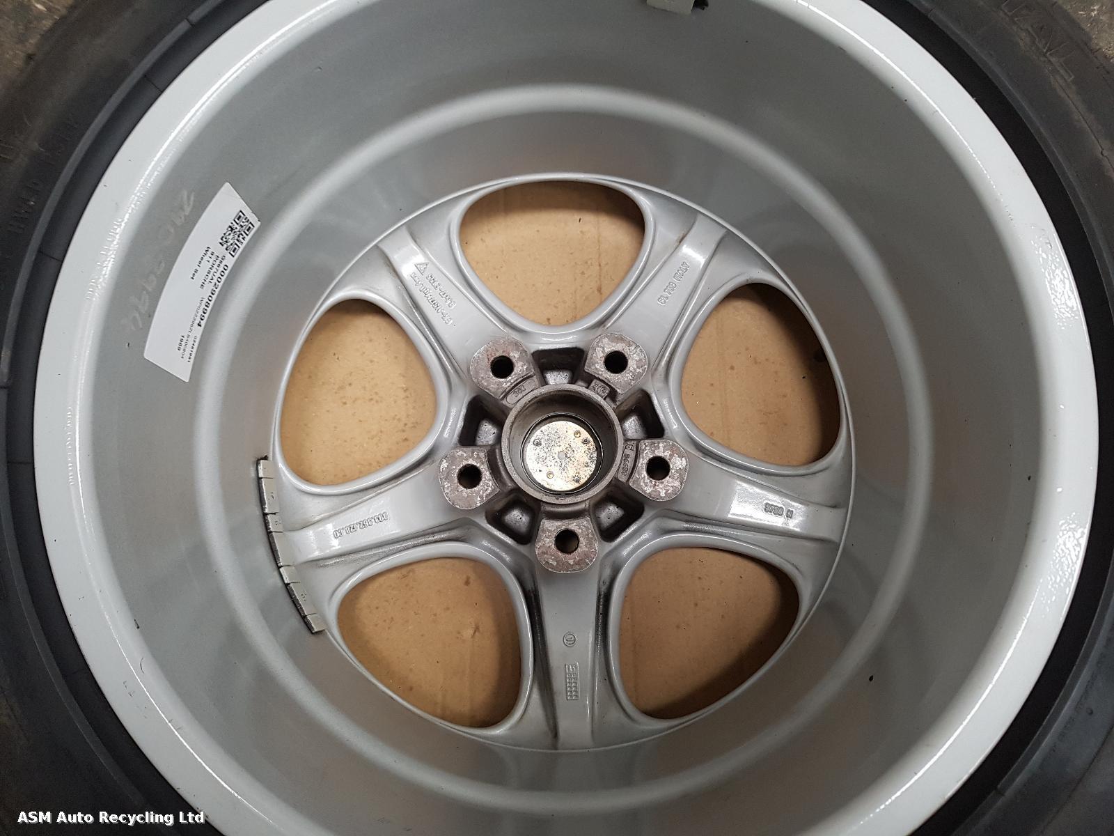 View Auto part Wheel Set Porsche 911 1989