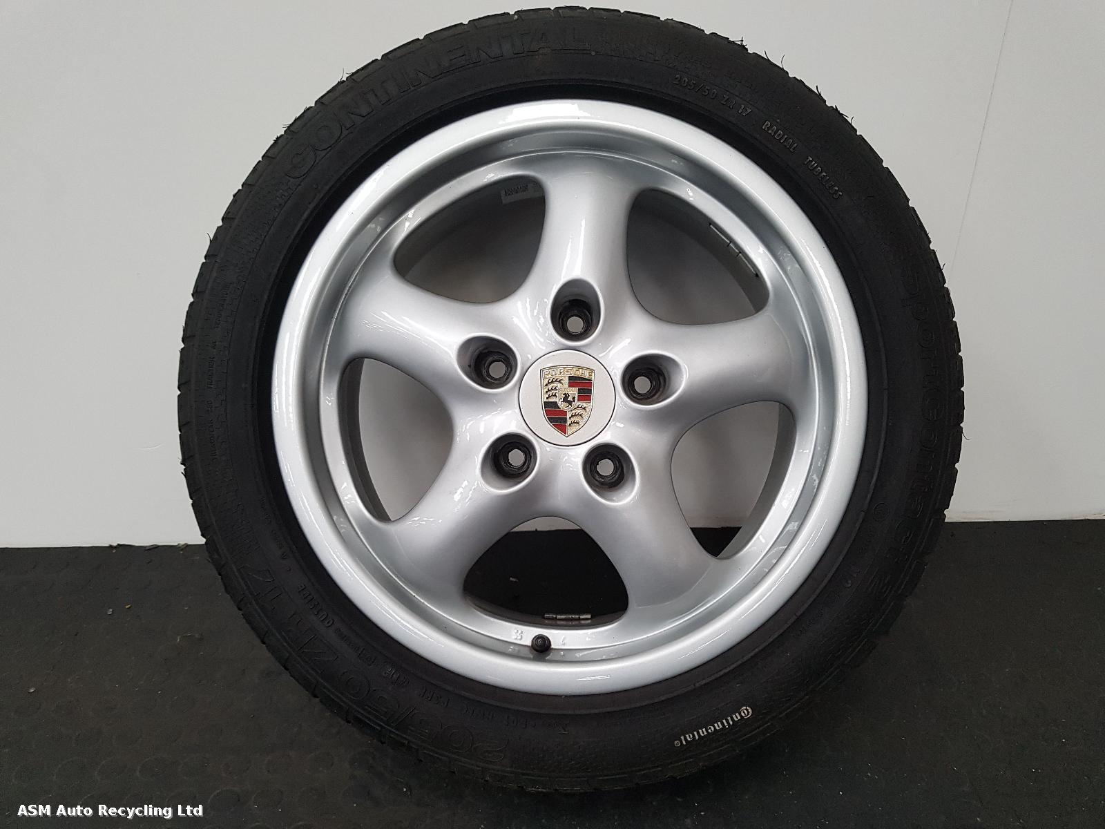View Auto part Wheel Set Porsche 911 1989