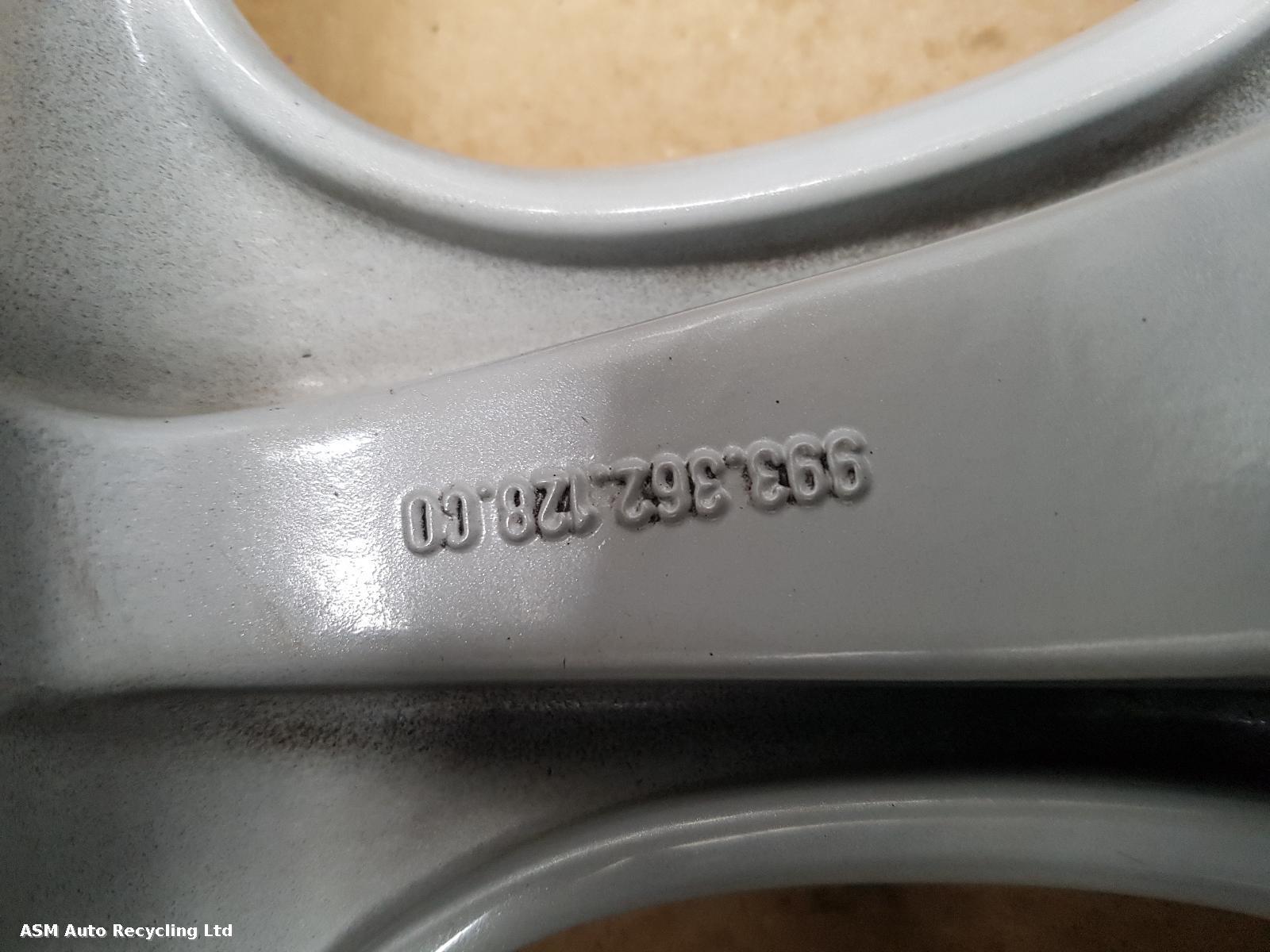 View Auto part Wheel Set Porsche 911 1989