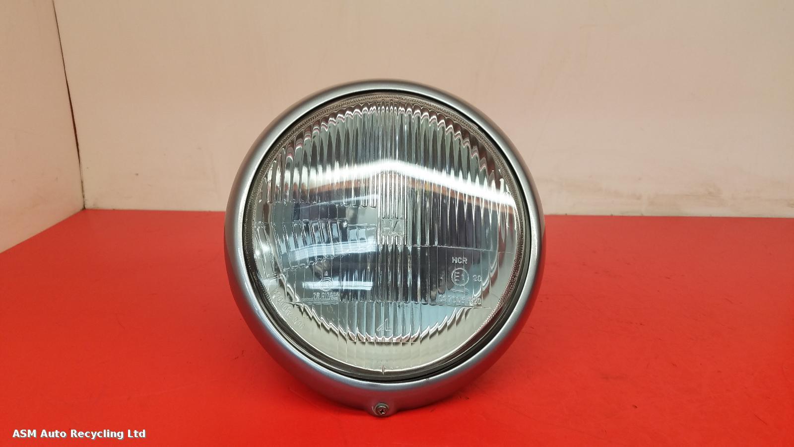 View Auto part R Headlamp Porsche 911 1989