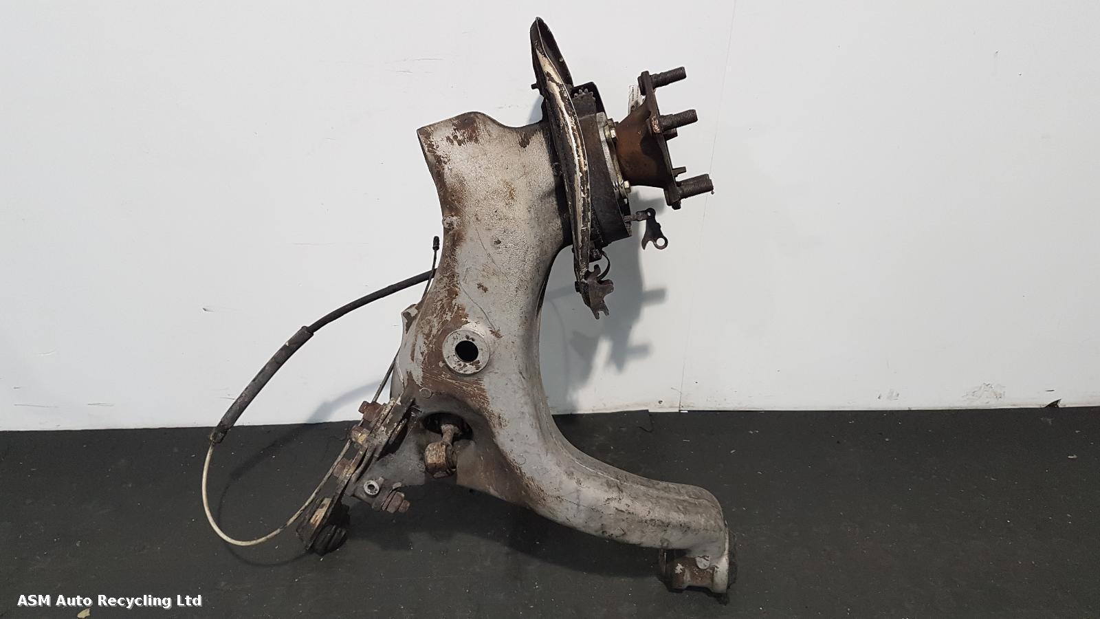 View Auto part RR Hub/Stub Axle Assembly Porsche 911 1989