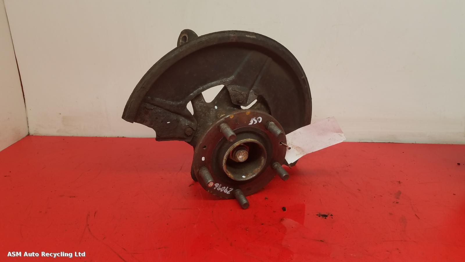 View Auto part RF Hub/Stub Axle Assembly Porsche 911 1989