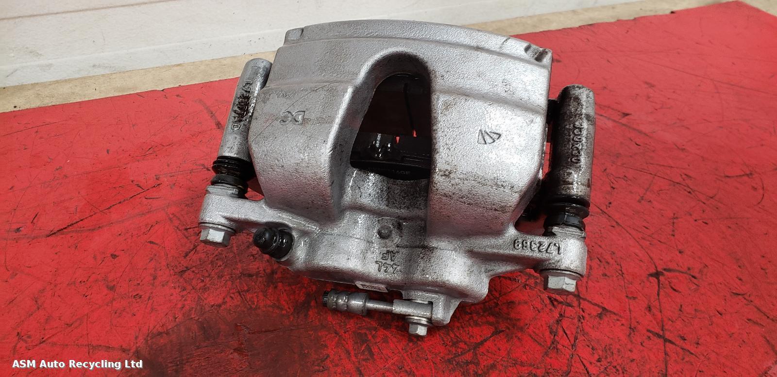 View Auto part Caliper Mercedes A Class 2022