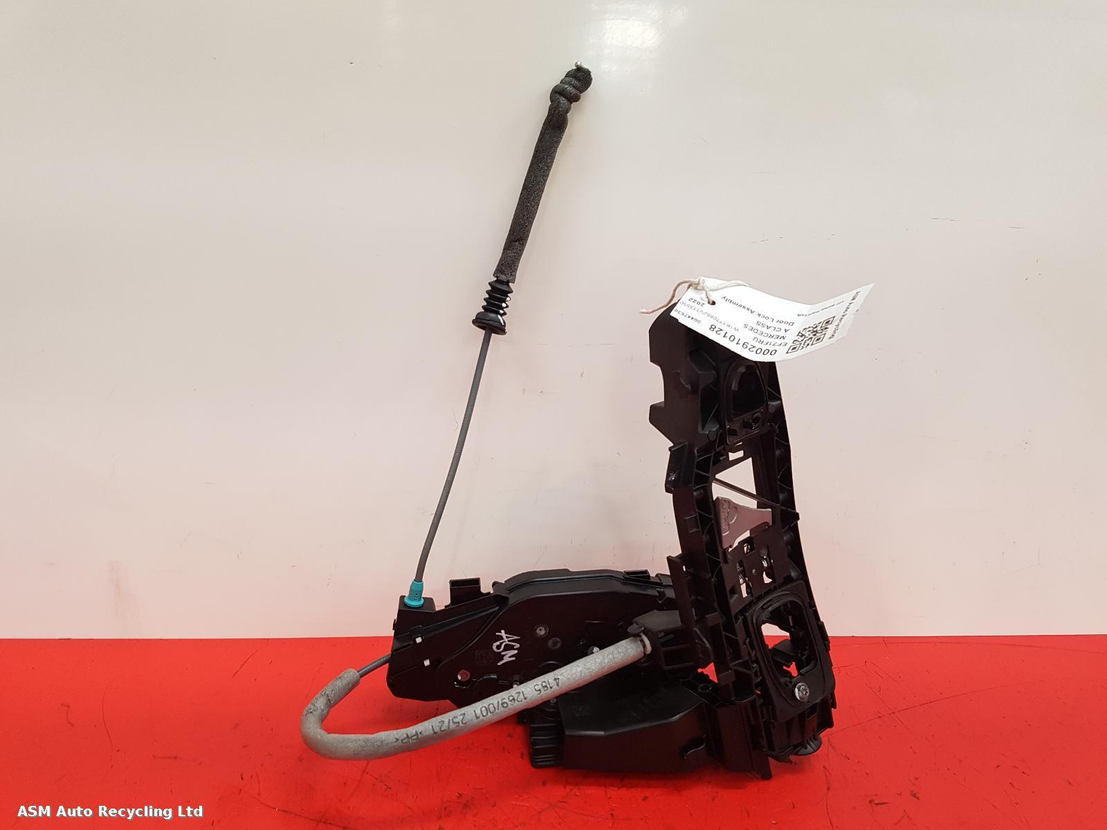 View Auto part Door Lock Assembly Mercedes A Class 2022