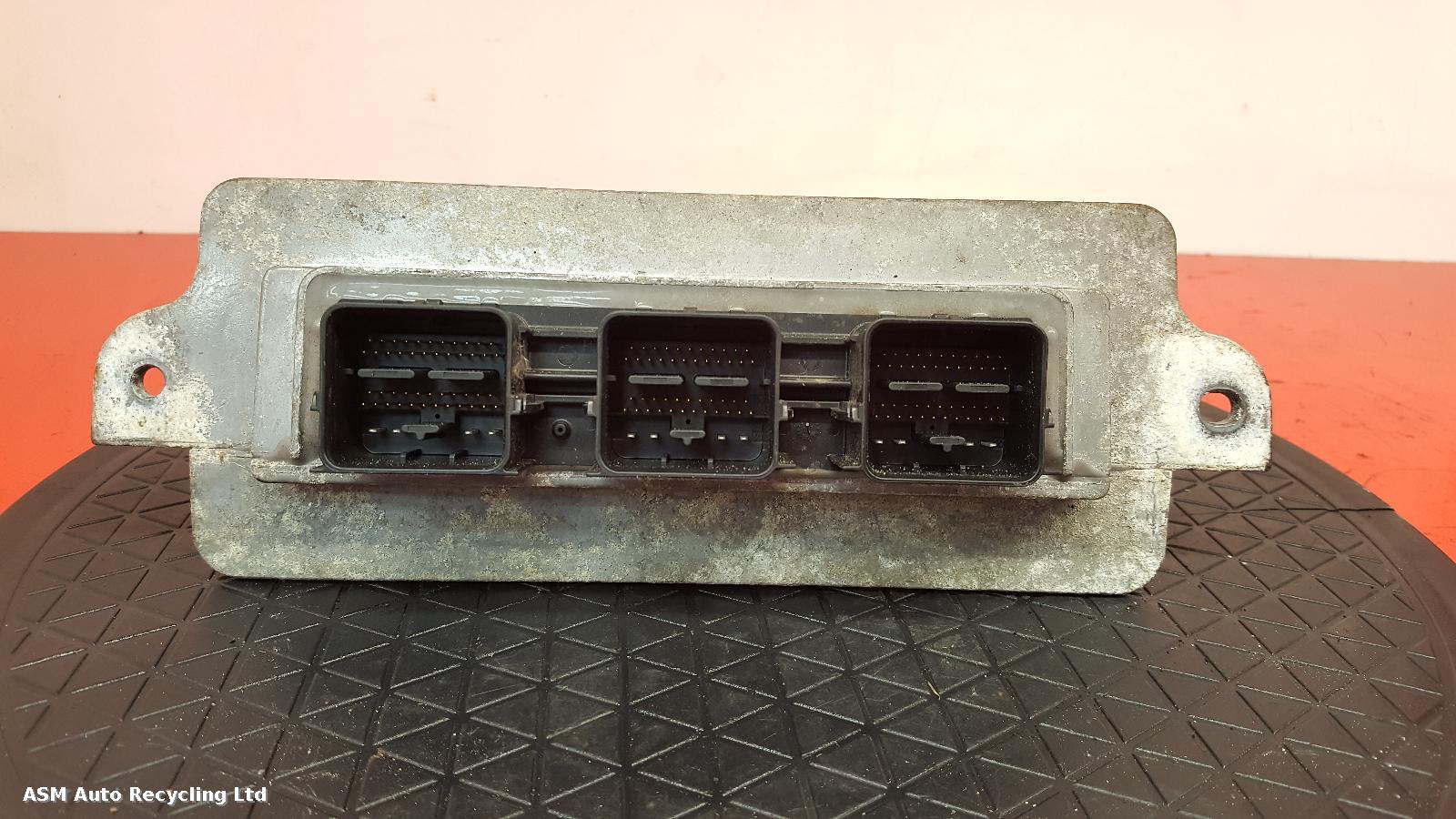 View Auto part ECU Aston Martin Vantage 2006