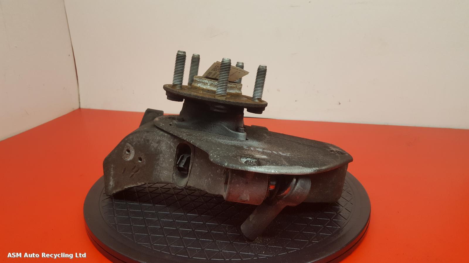 View Auto part LF Hub/Stub Axle Assembly Aston Martin Vantage 2006