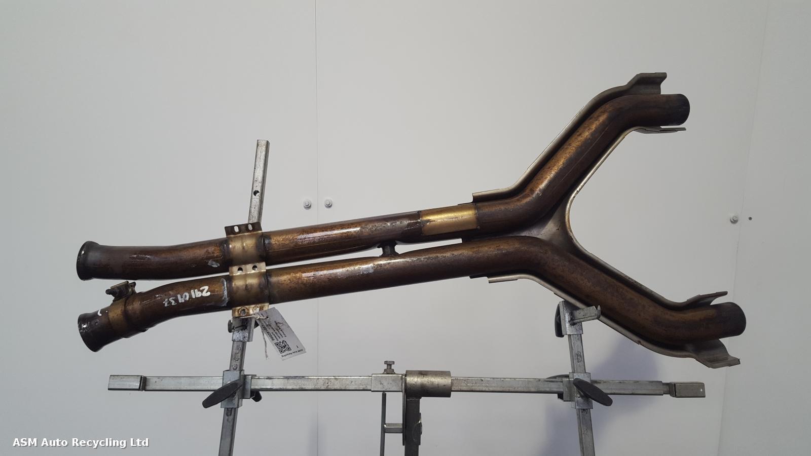 View Auto part Intermediate Pipe Aston Martin Vantage 2006