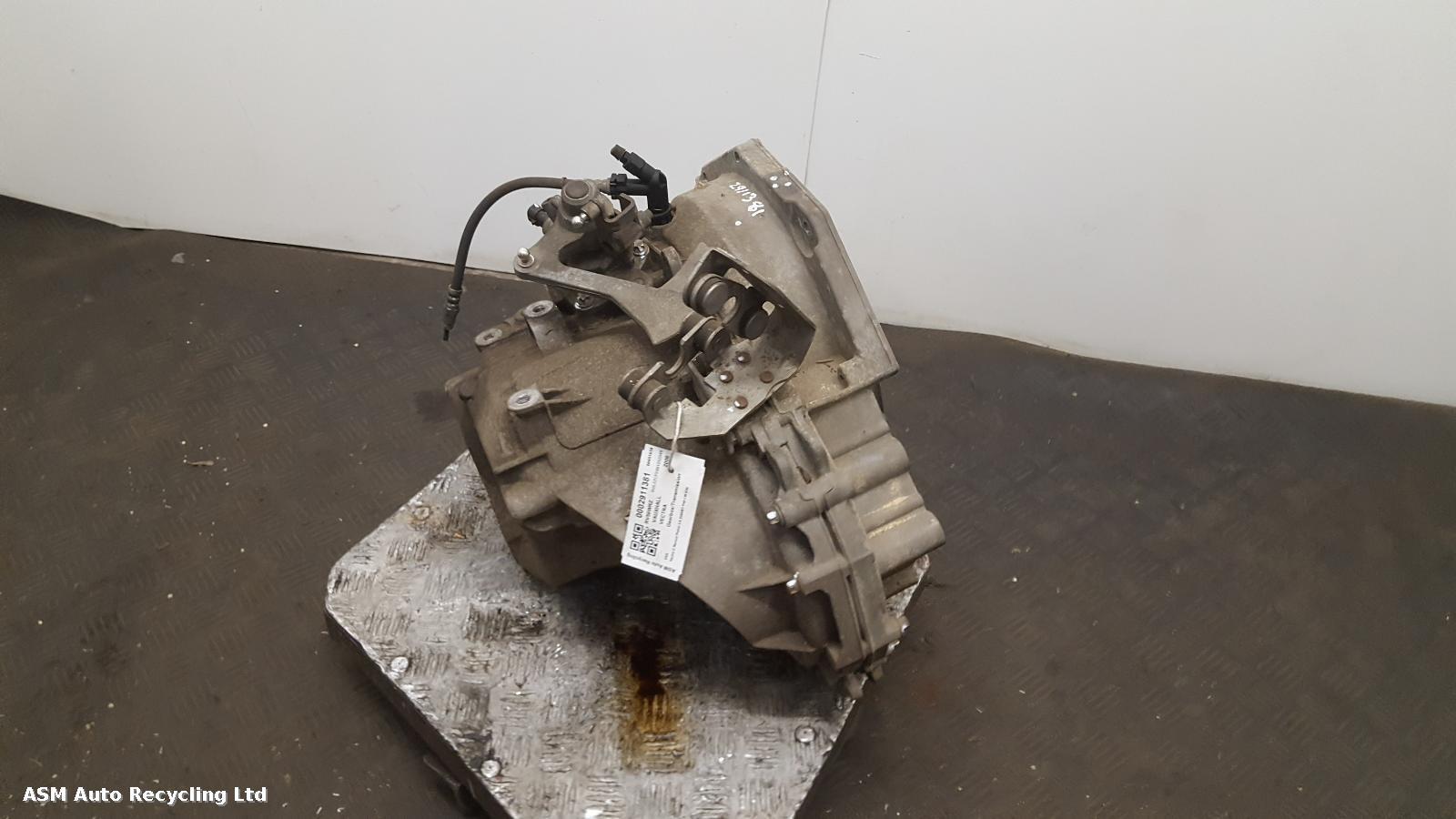 View Auto part Gearbox Vauxhall Vectra 2006