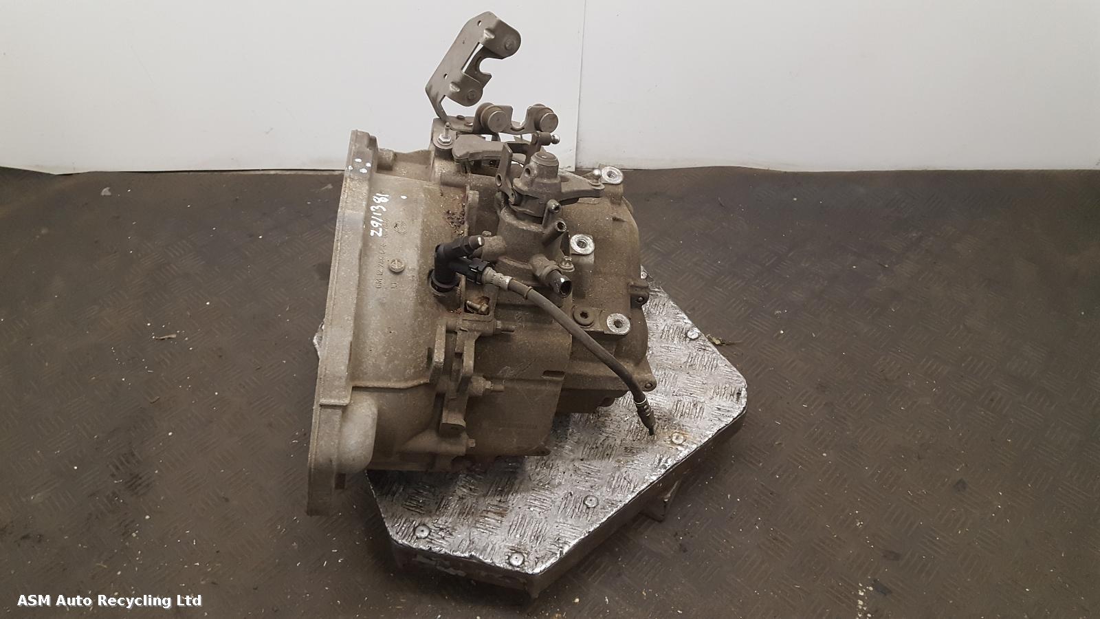 View Auto part Gearbox Vauxhall Vectra 2006