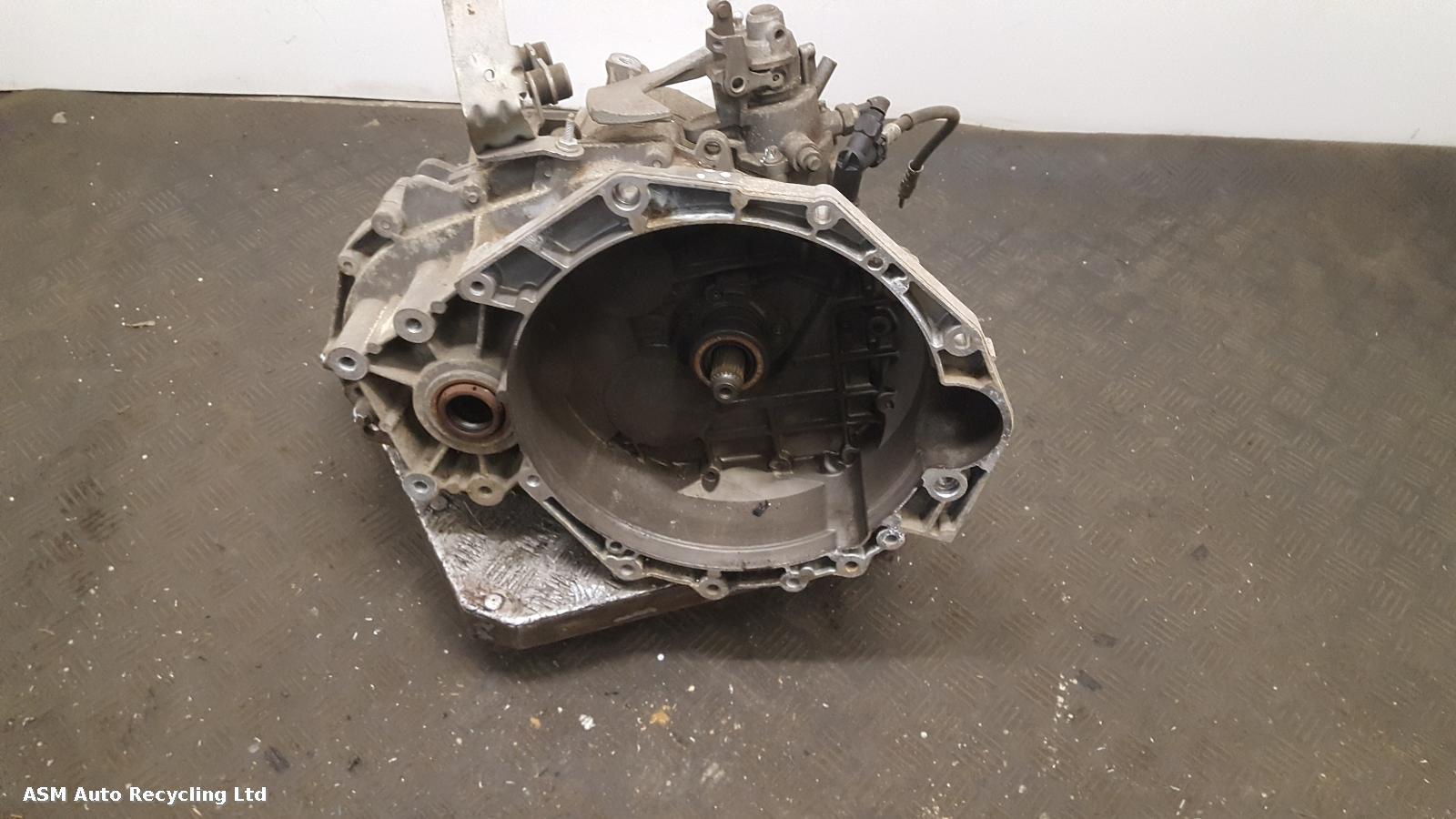 View Auto part Gearbox Vauxhall Vectra 2006