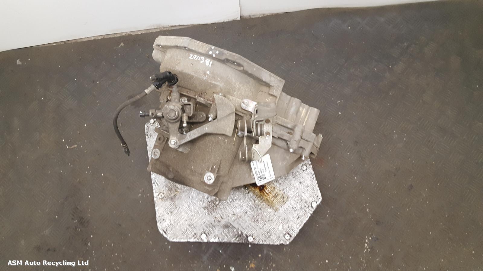 View Auto part Gearbox Vauxhall Vectra 2006