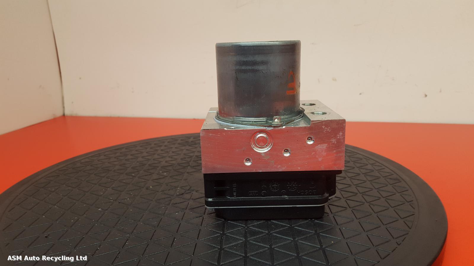 View Auto part ABS Pump/Modulator Porsche 911 2005