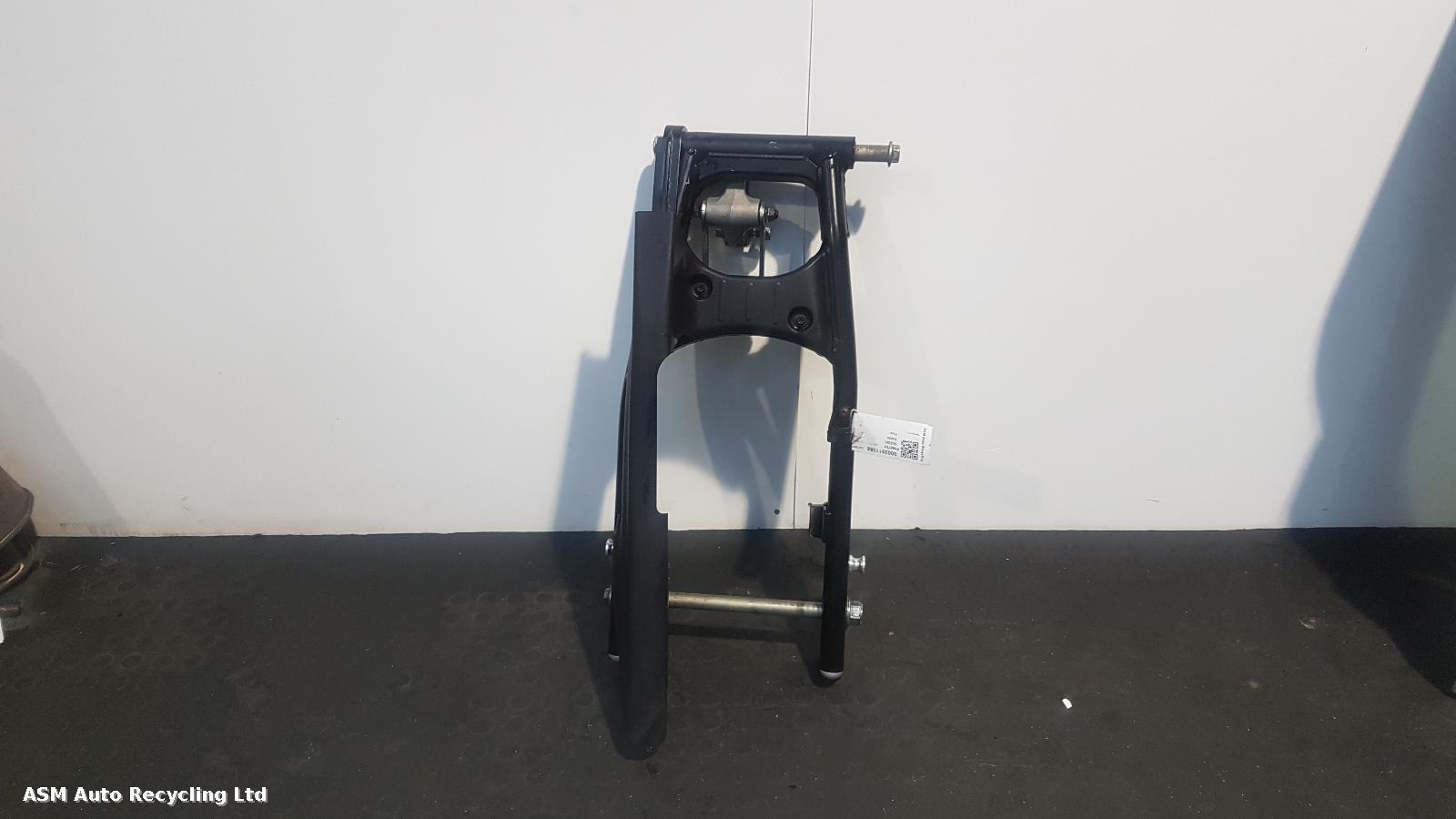 View Auto part Misc Suzuki Sv650 2016