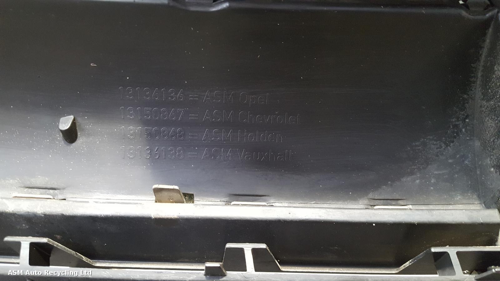View Auto part Grille Vauxhall Zafira 2007