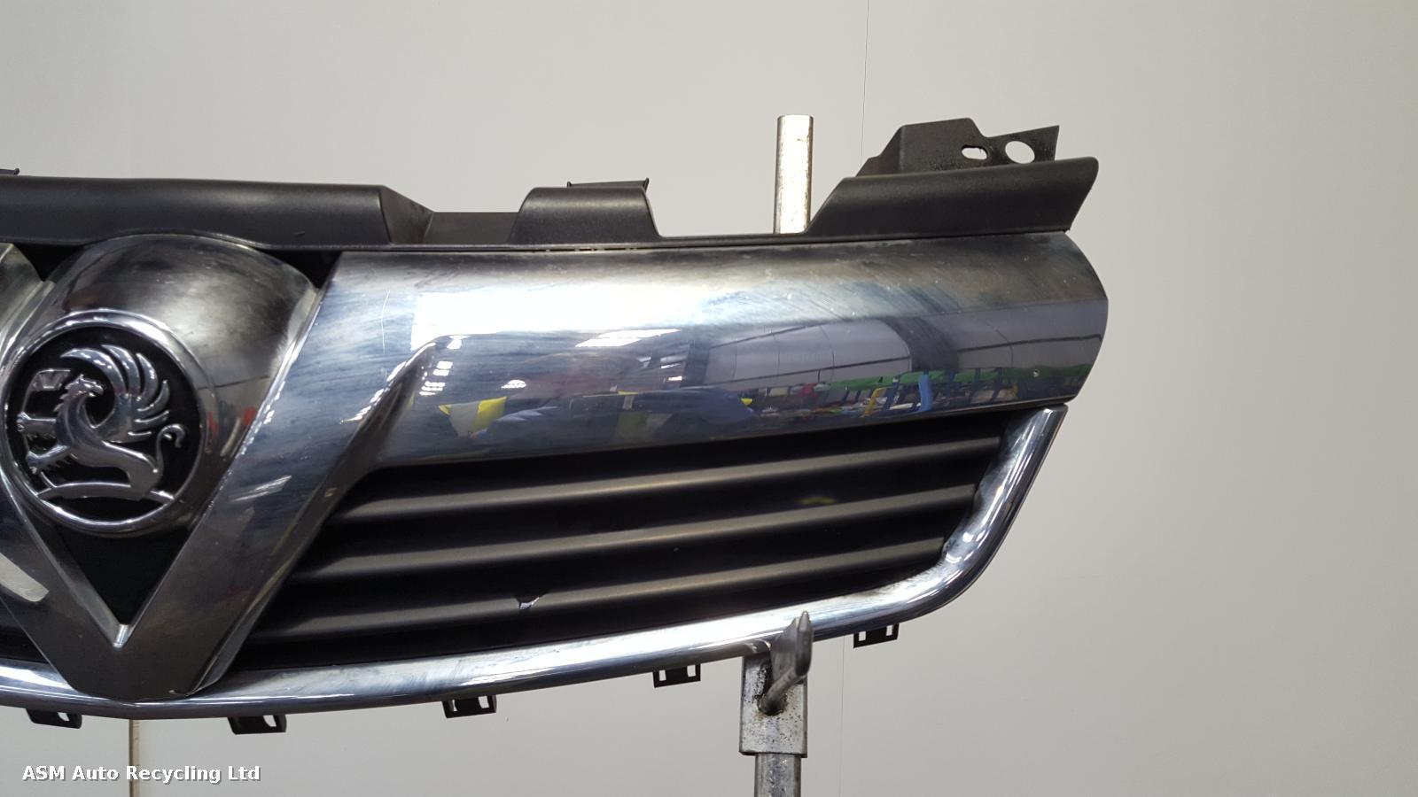 View Auto part Grille Vauxhall Zafira 2007