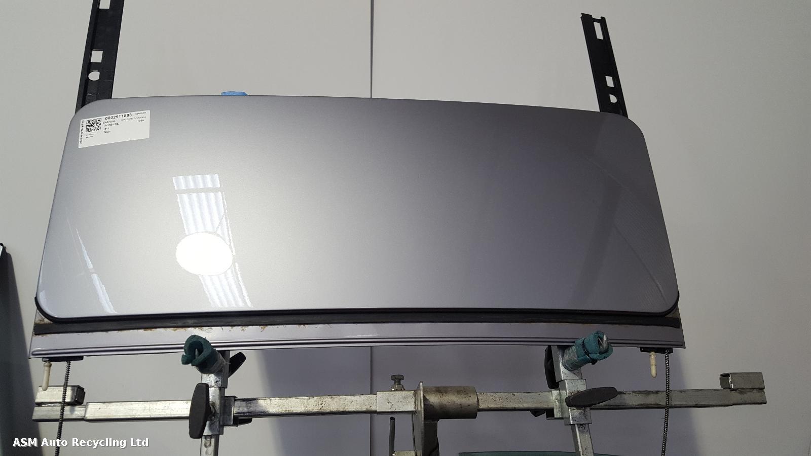 View Auto part Sunroof/Roof Glass/T Porsche 911 1989