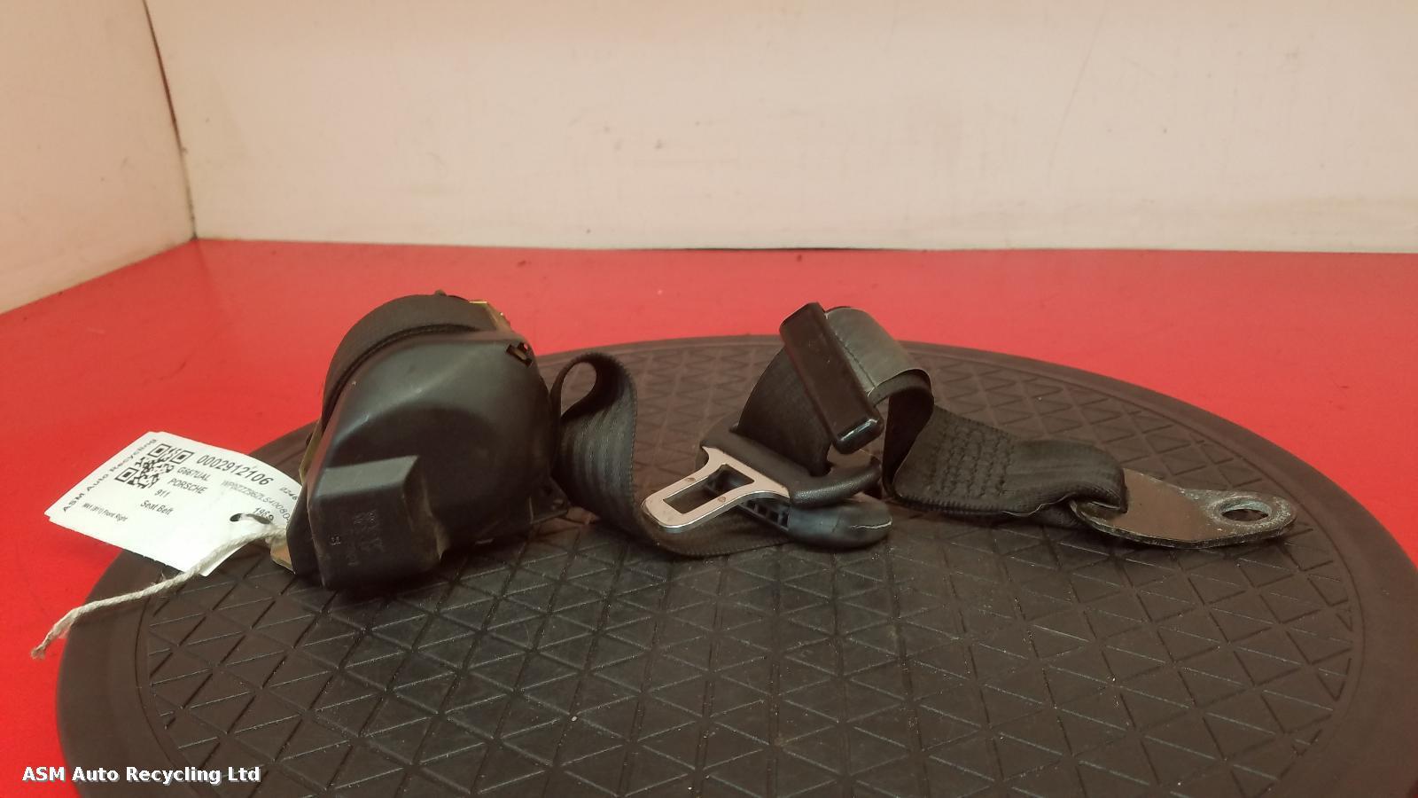 View Auto part Seat Belt Porsche 911 1989