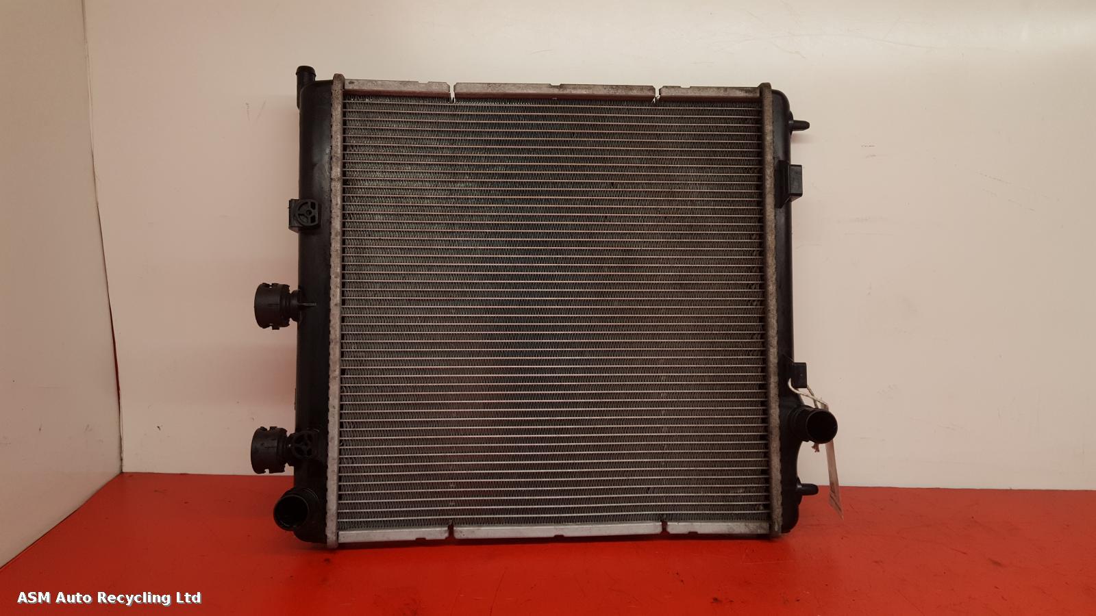 View Auto part Radiator Citroen C4 Cactus 2015