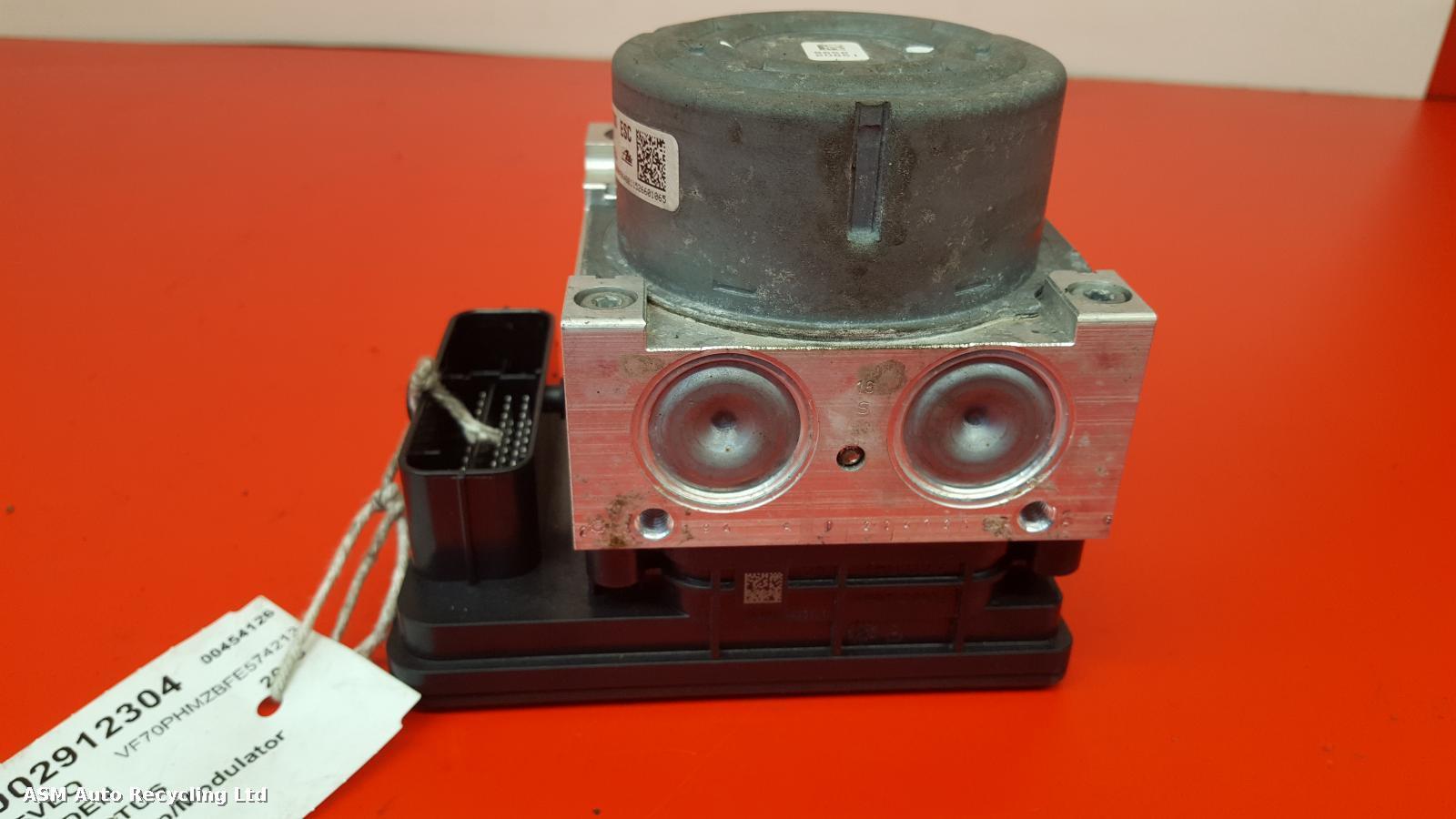 View Auto part ABS Pump/Modulator Citroen C4 Cactus 2015