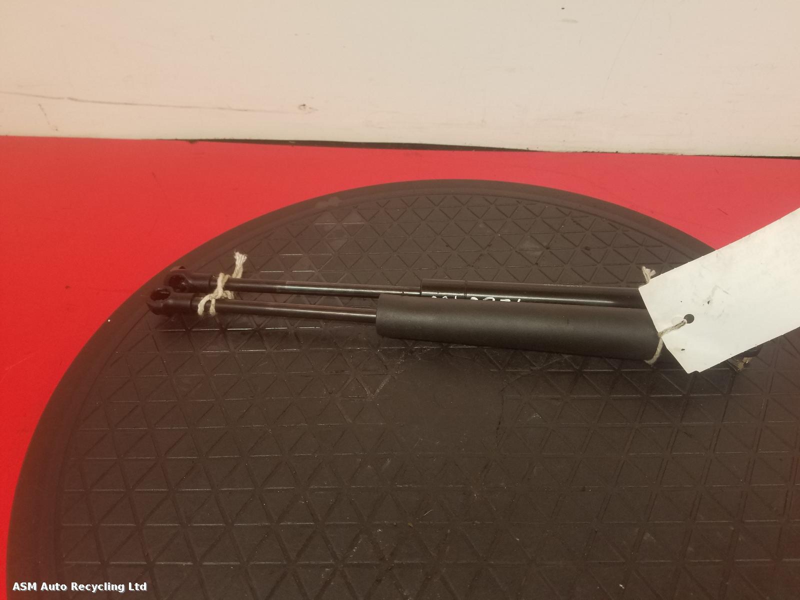 View Auto part Bonnet Shock Porsche 911 1989