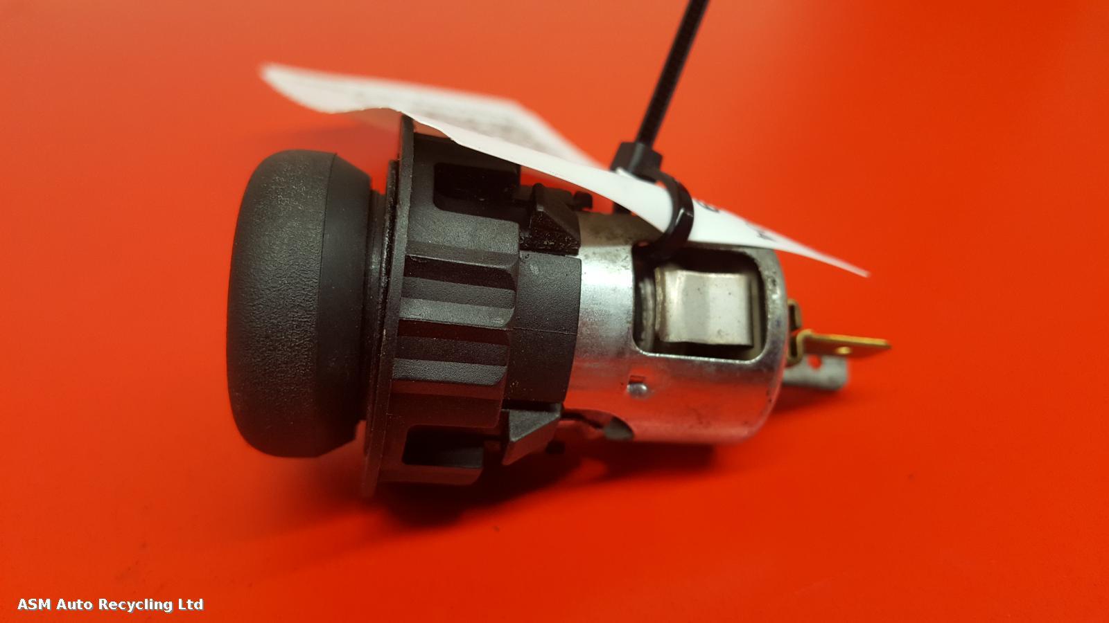 View Auto part Misc Porsche 911 1989