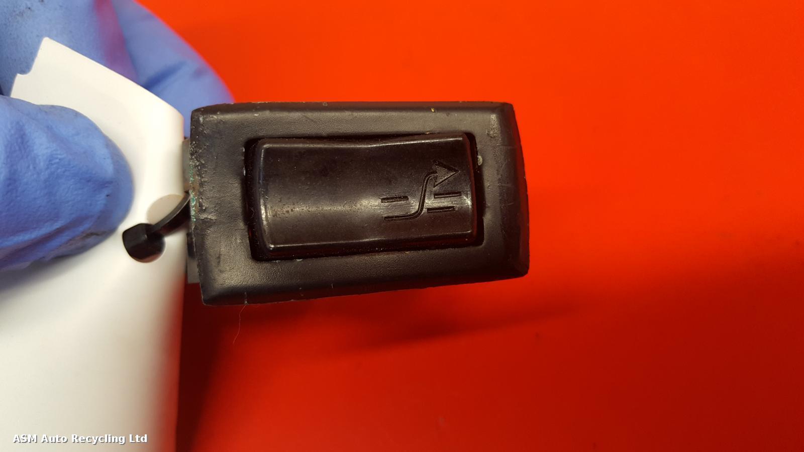 View Auto part Misc Switch Porsche 911 1989