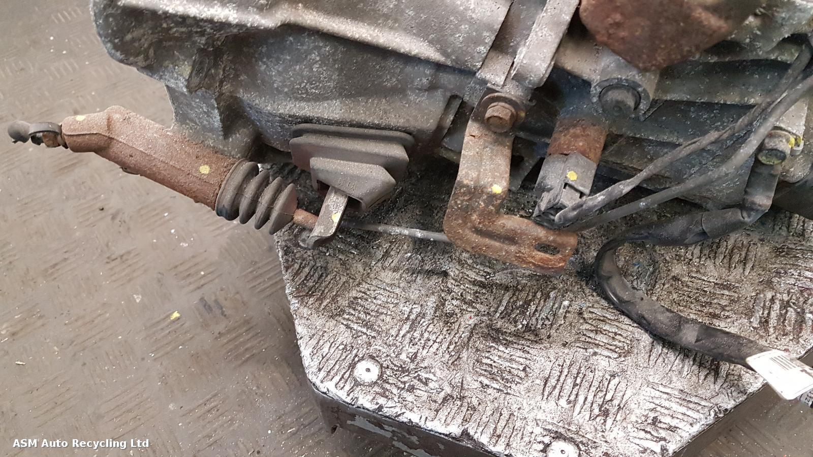 View Auto part Gearbox Hyundai Ix20 2011