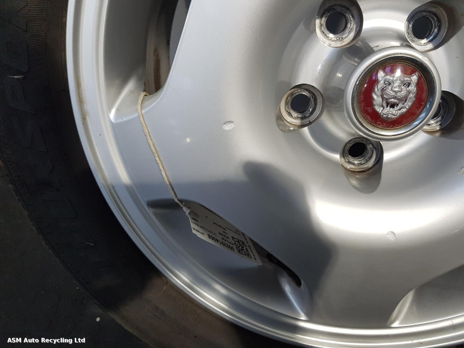 View Auto part Wheel Set Jaguar Xj6 1997