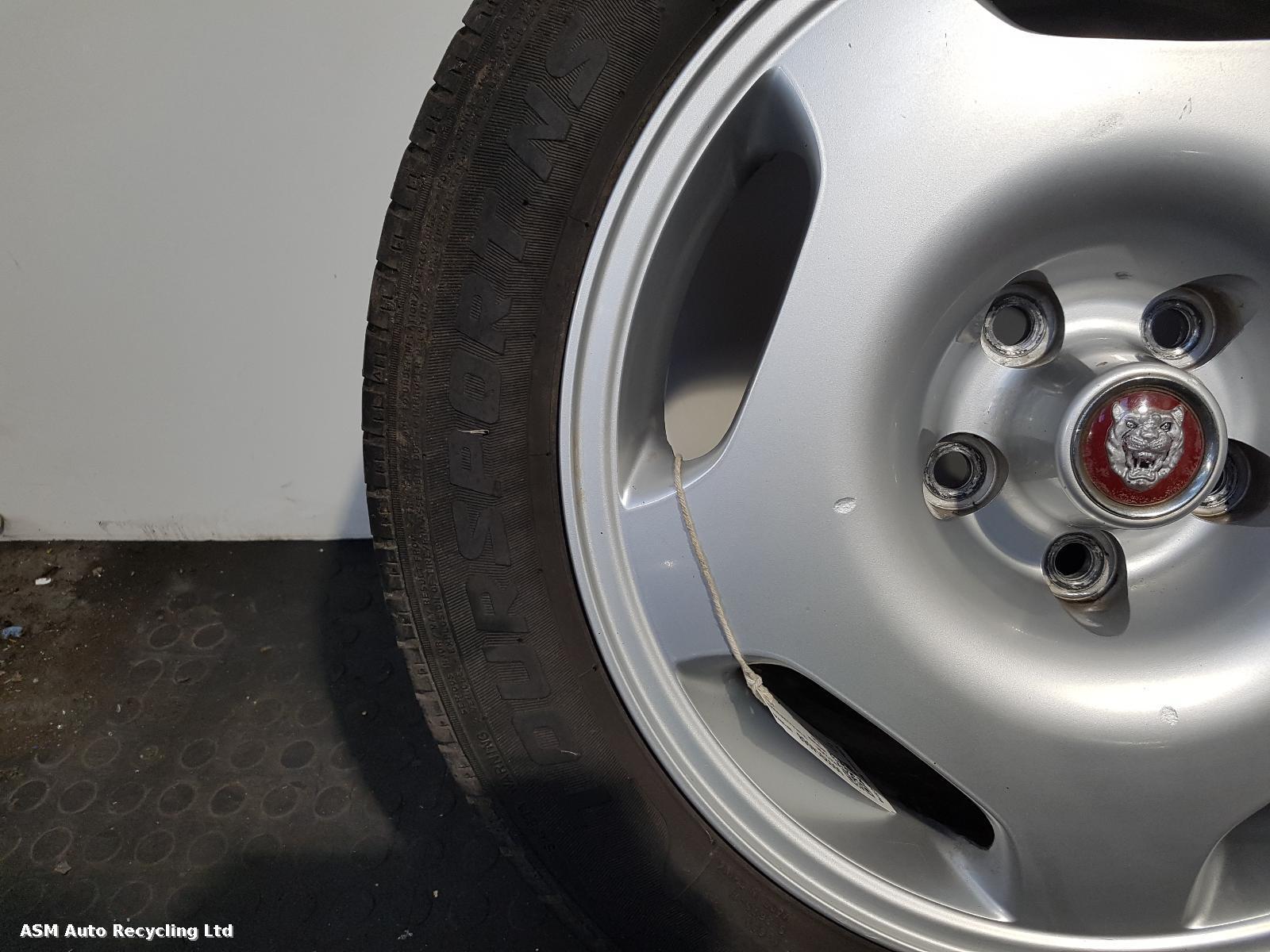 View Auto part Wheel Set Jaguar Xj6 1997