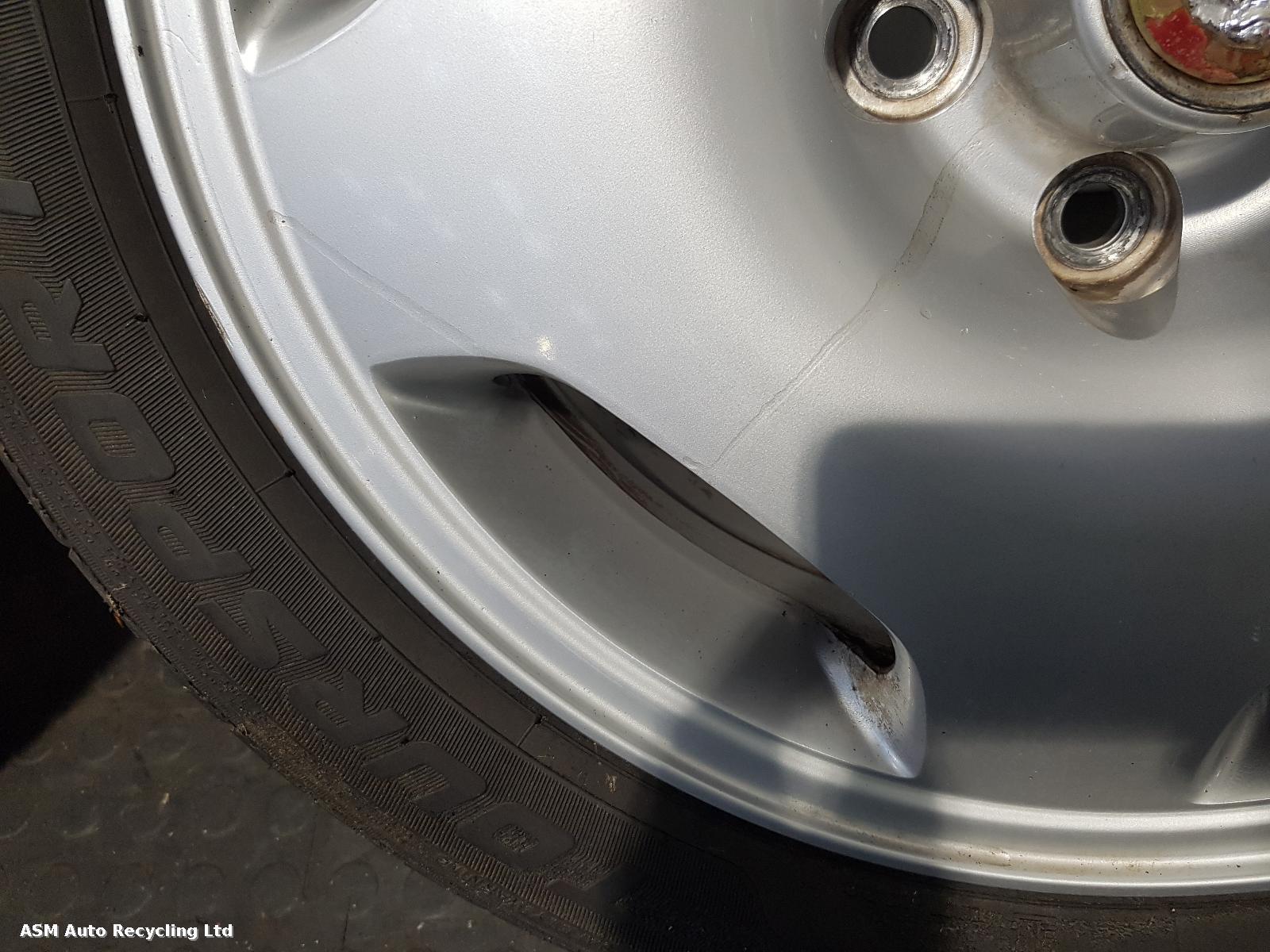 View Auto part Wheel Set Jaguar Xj6 1997