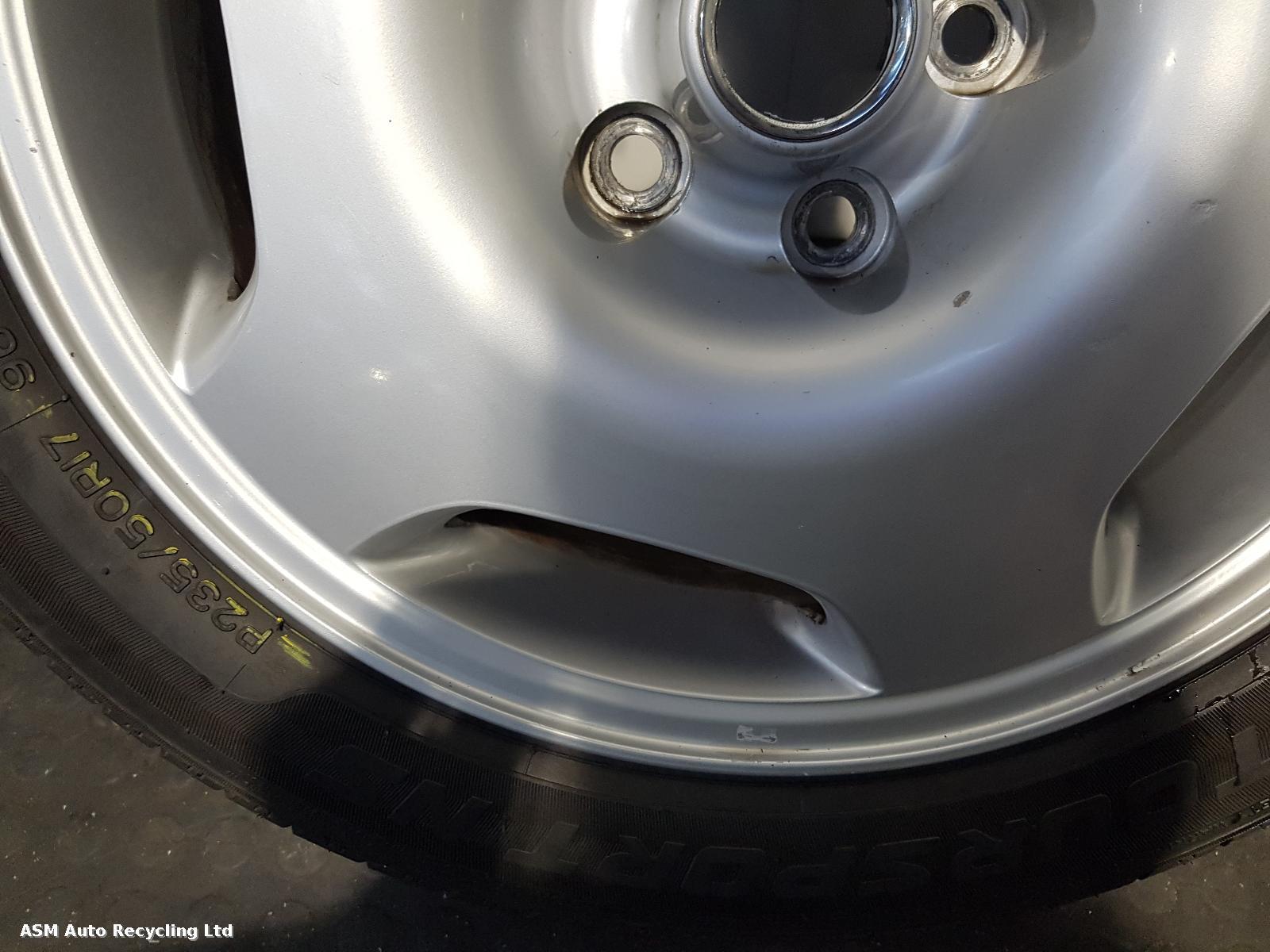 View Auto part Wheel Set Jaguar Xj6 1997