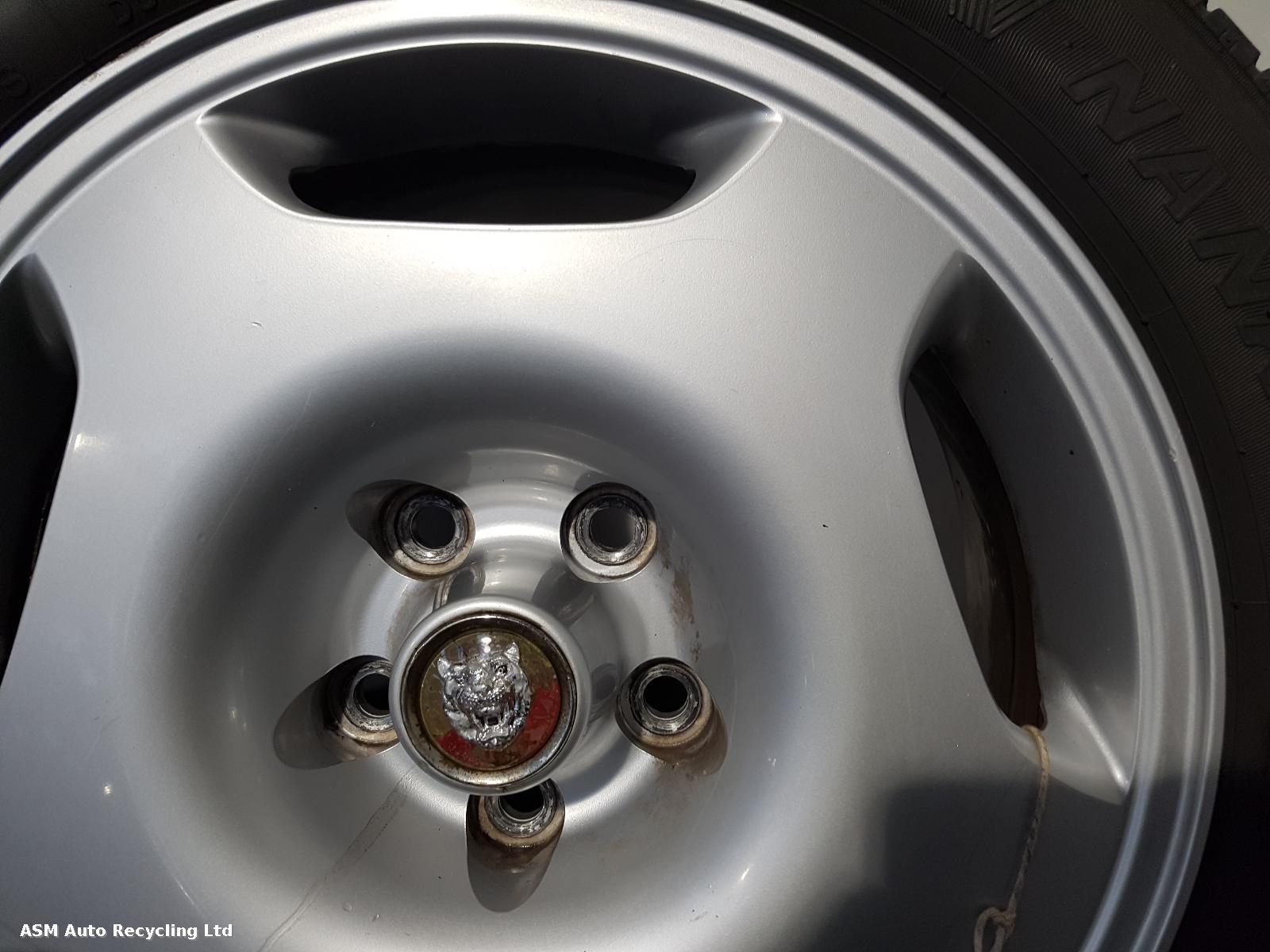 View Auto part Wheel Set Jaguar Xj6 1997